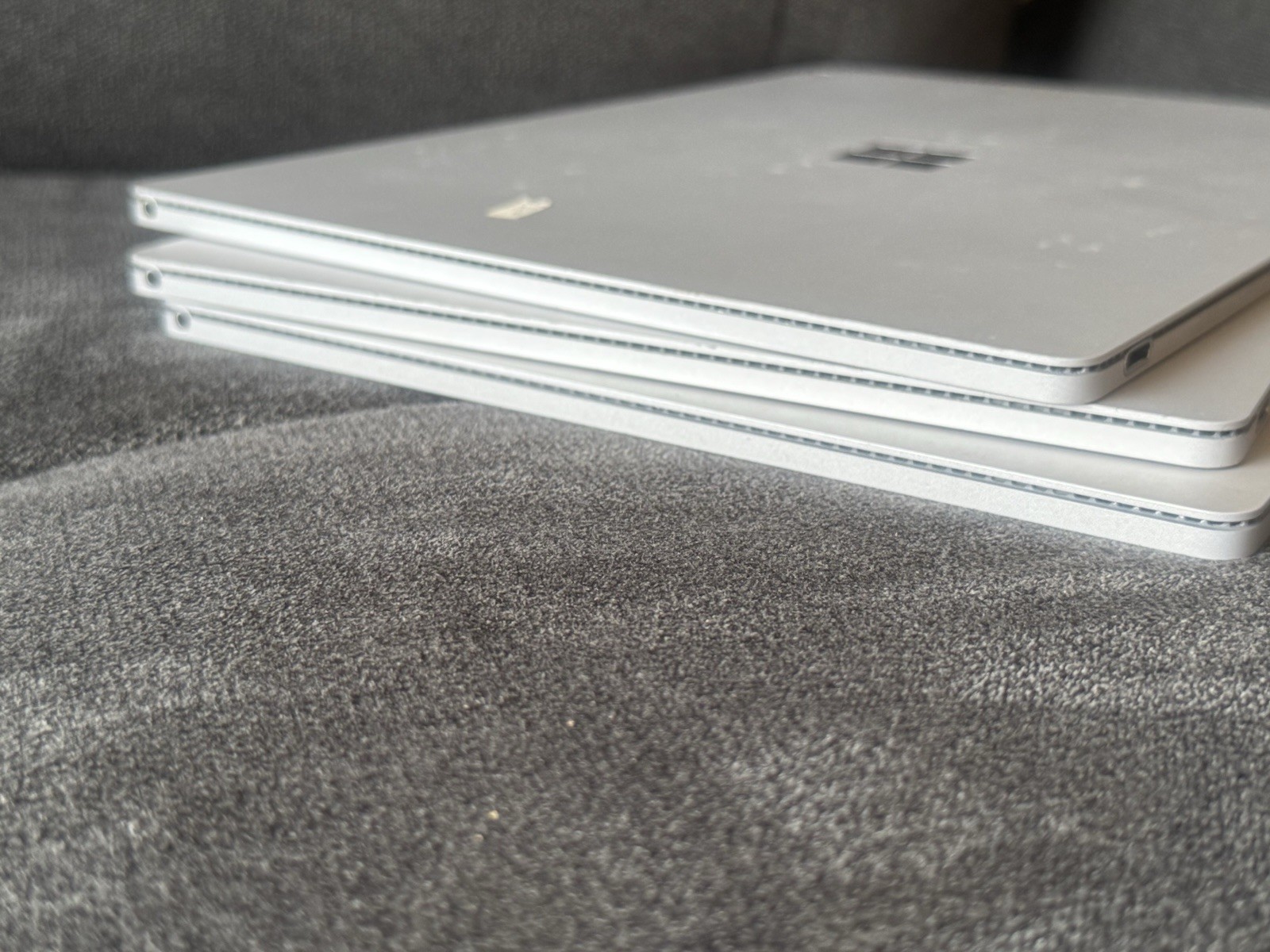 Lot Of 3 Microsoft Surface Book 2 13.5″ i7|16GB Ram|512GB SSD, Tablets ONLY