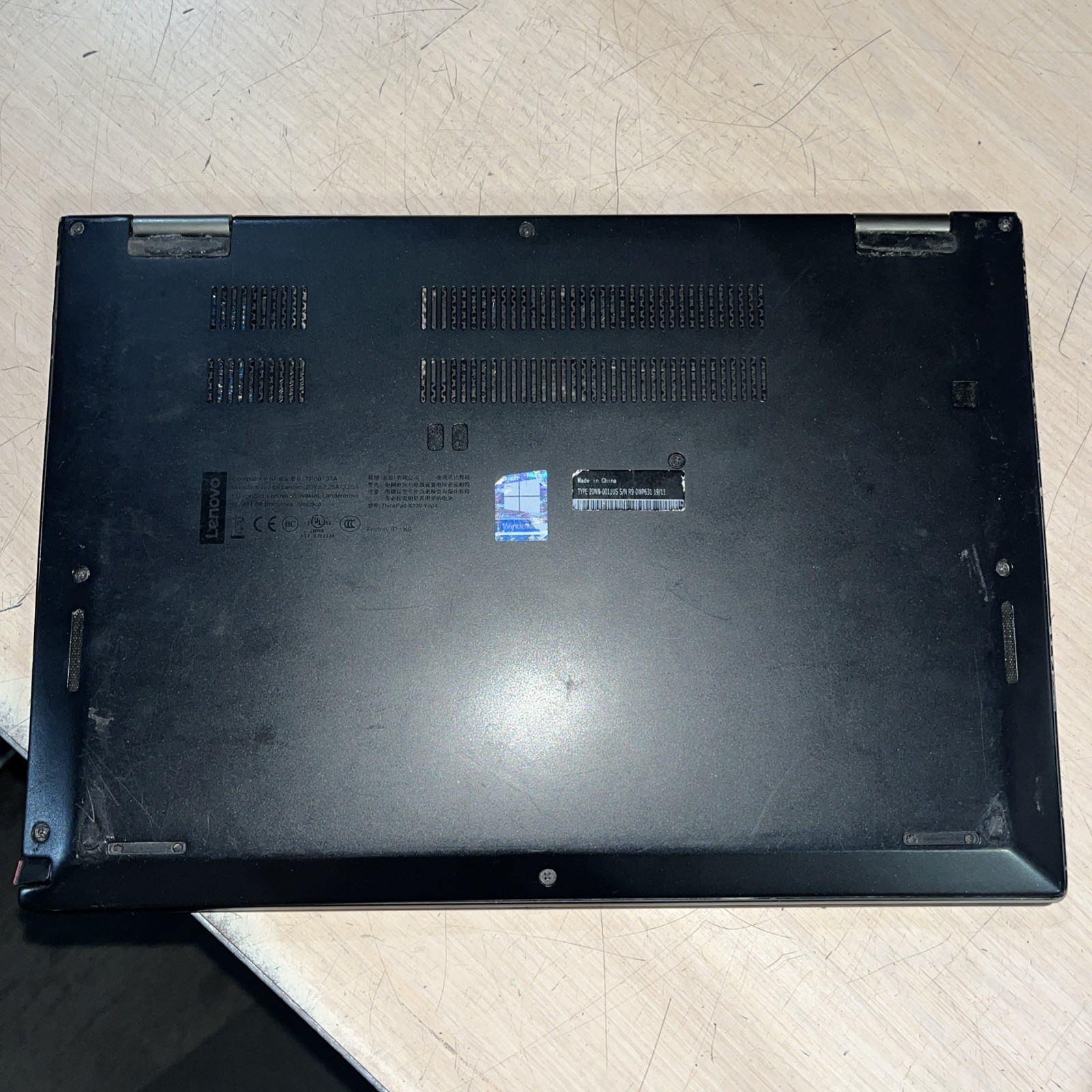 LENOVO THINKPAD X390 YOGA INTEL CORE I7-8565U 1.60GHZ 8GB RAM NO HD