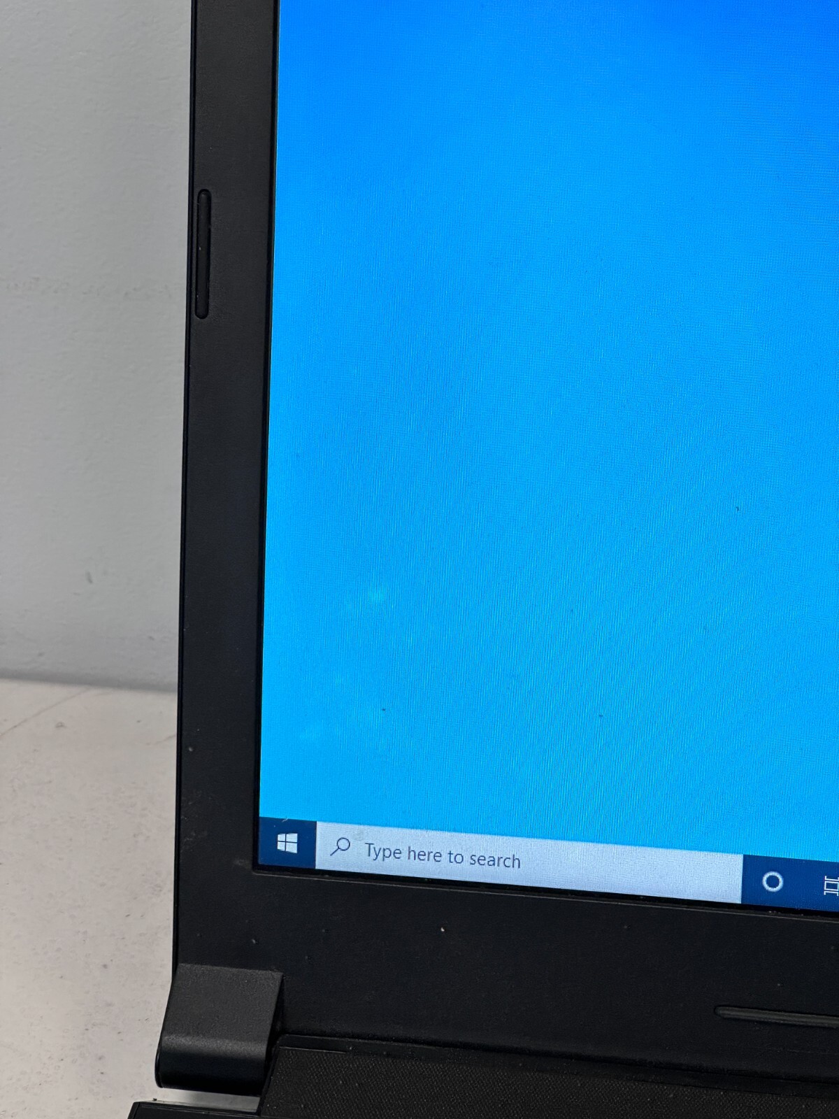 Lenovo B50-45 E1-6010 8GB RAM 500GB HDD RADEON R2 NO AC #04