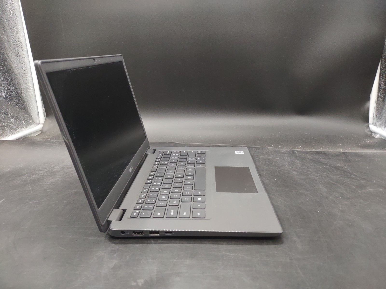 Dell Latitude 3410 i5 10210U @ 1.60GHz 8GB RAM NO SSD NO OS