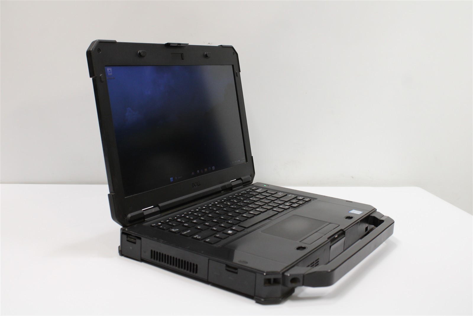 Dell Latitude 5424 Rugged 14″ i5-8350U 1.70GHz 8GB RAM 512GB SSD Windows 11 Pro