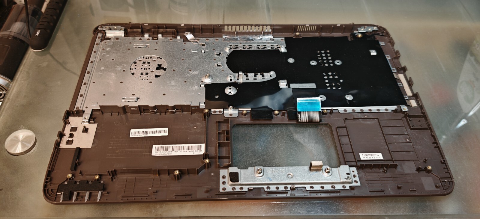 ASUS X556U R556U F556U R558 TOP BODY PALMREST 13N0-SGA0821 13NB09S2AP0321