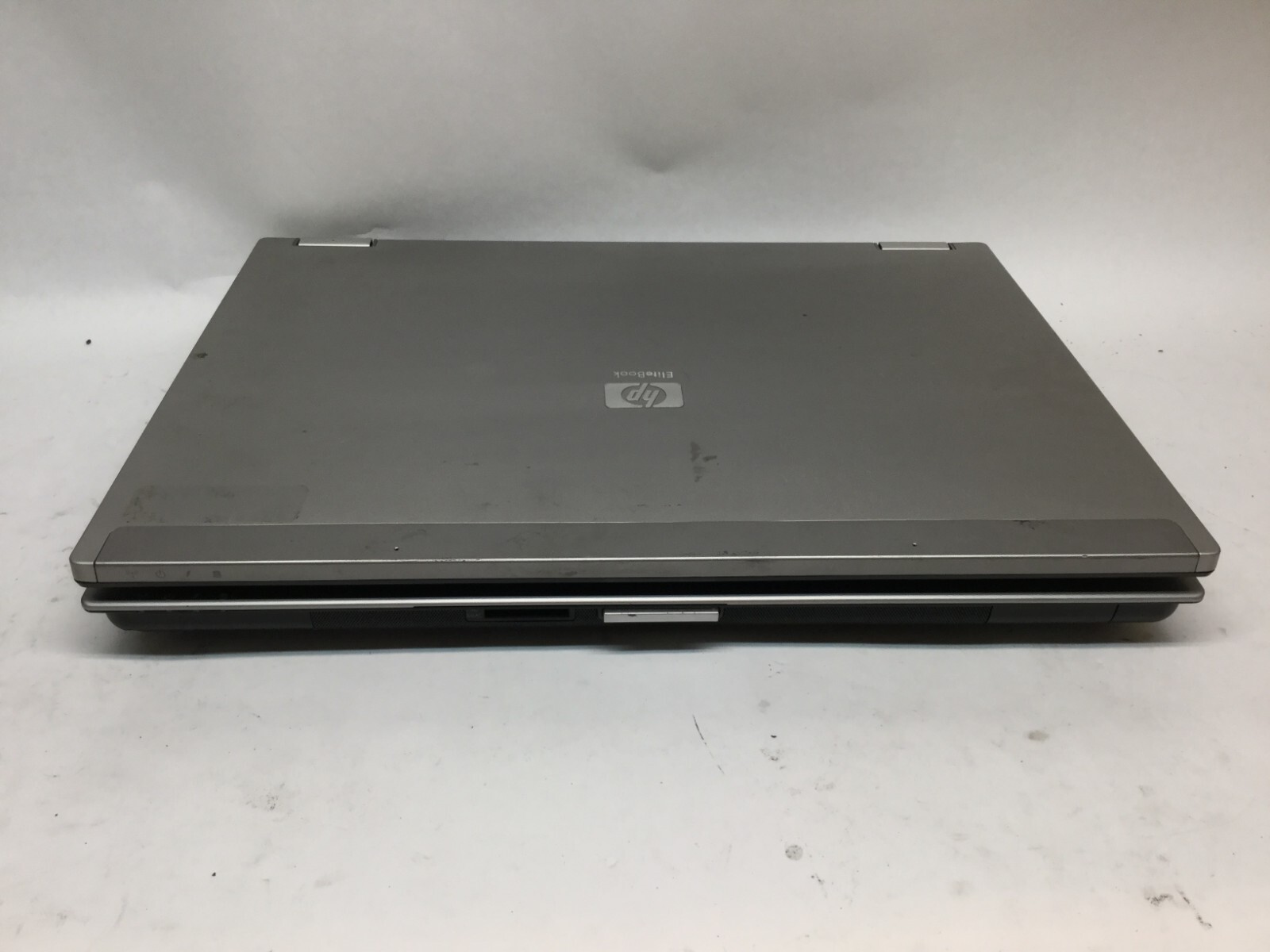 HP EliteBook 6930P 14″ Laptop Intel Core 2 Duo -DOES NOT LATCH -MZ