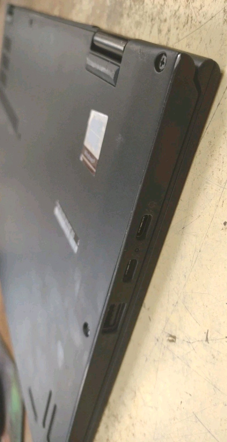 LENOVO ThinkPad X1 Yoga 3rd Gen W/ i5-8350U, 16GB, 256GB, TOUCH, STYLUS.