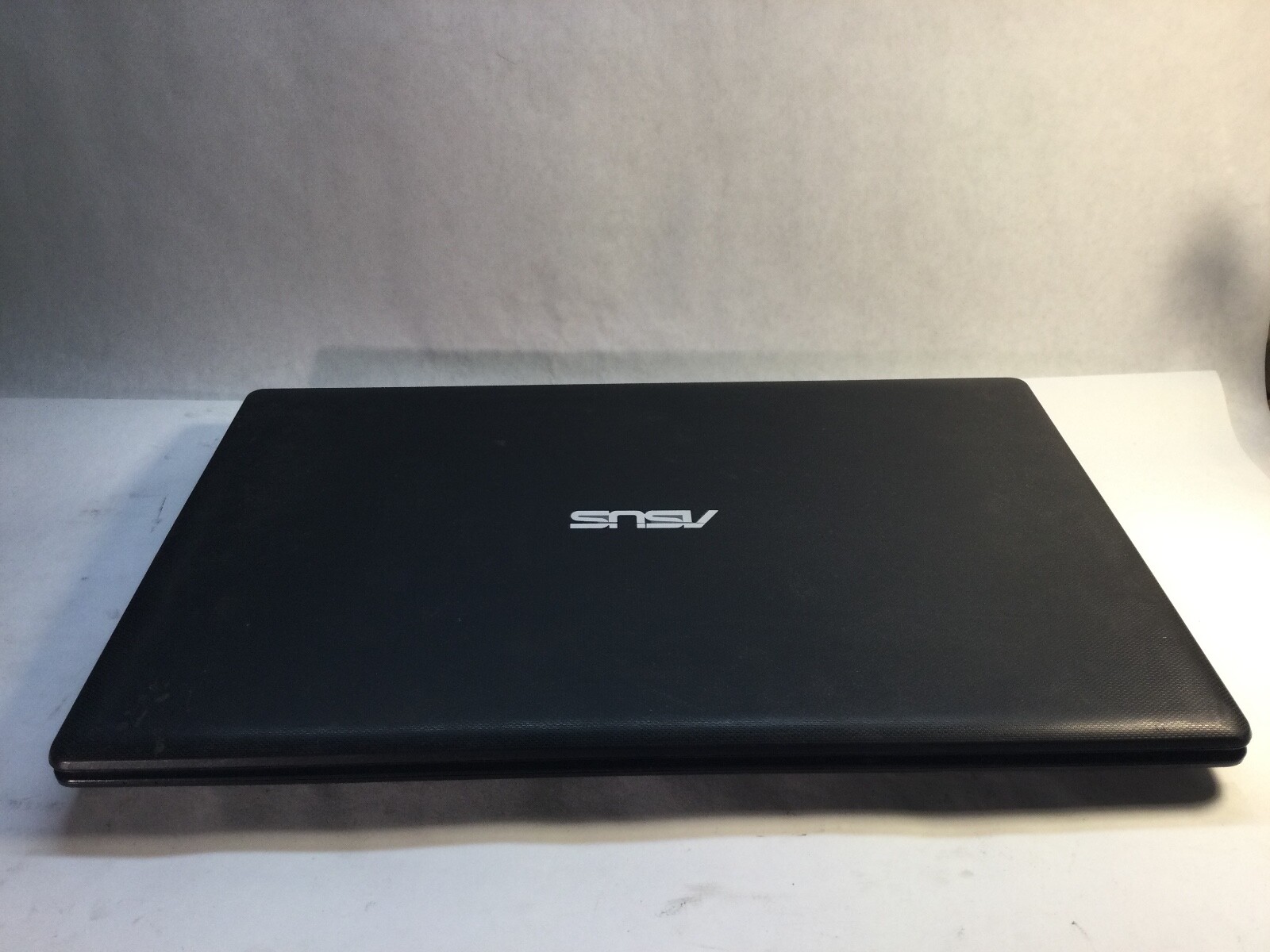 ASUS UX31A 13″ Laptop Intel Core i5 3rd Gen.- DOES NOT POWER ON- MZ