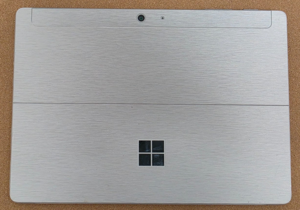 Microsoft Surface Go Pentium 4415Y 4GB Ram 64GB SSD Win 11 Pro ***READ***
