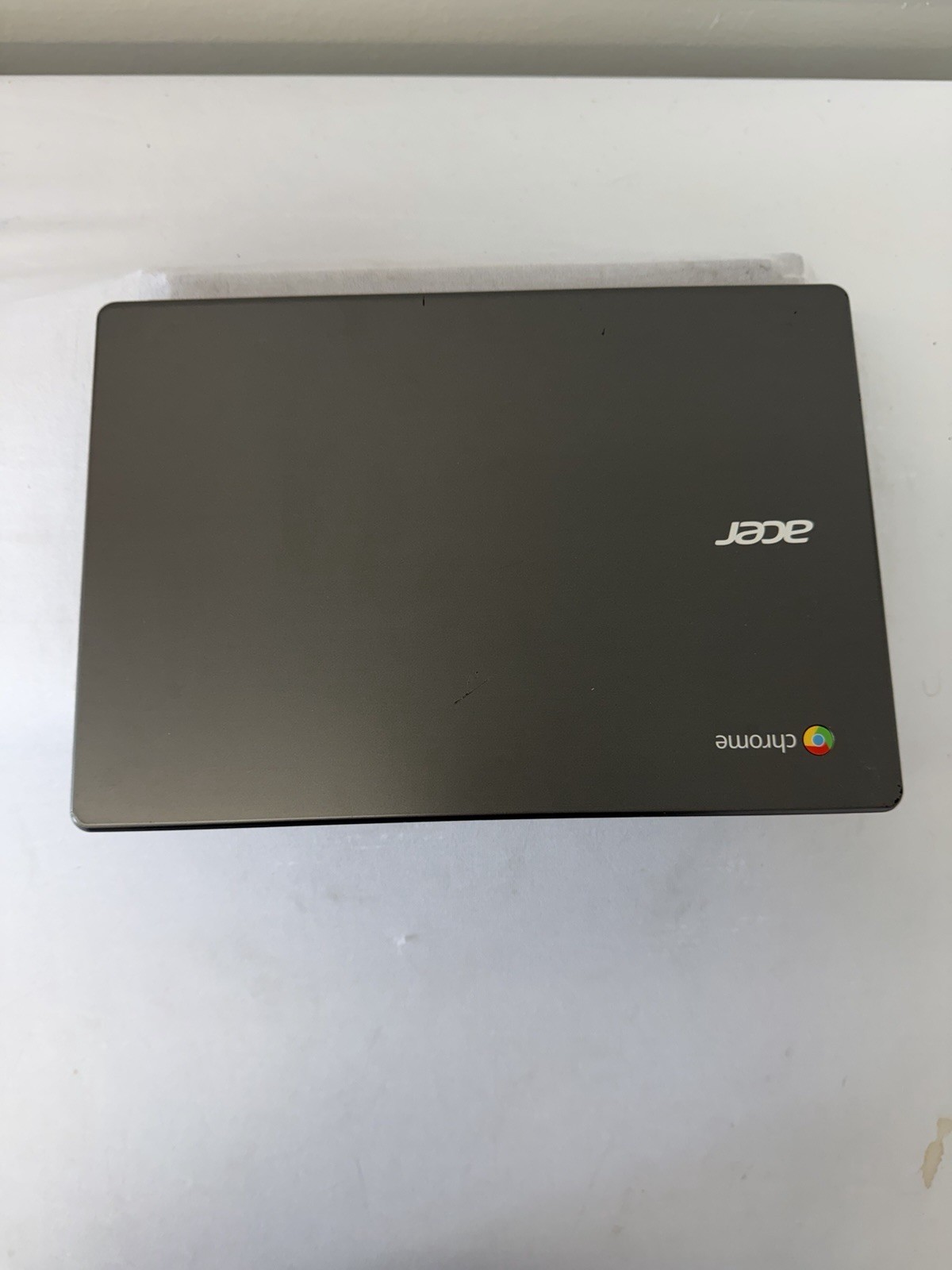 Acer Chromebook C740-C3P1 Laptop – Good Screen – Intel Celeron 3205U – Read Des