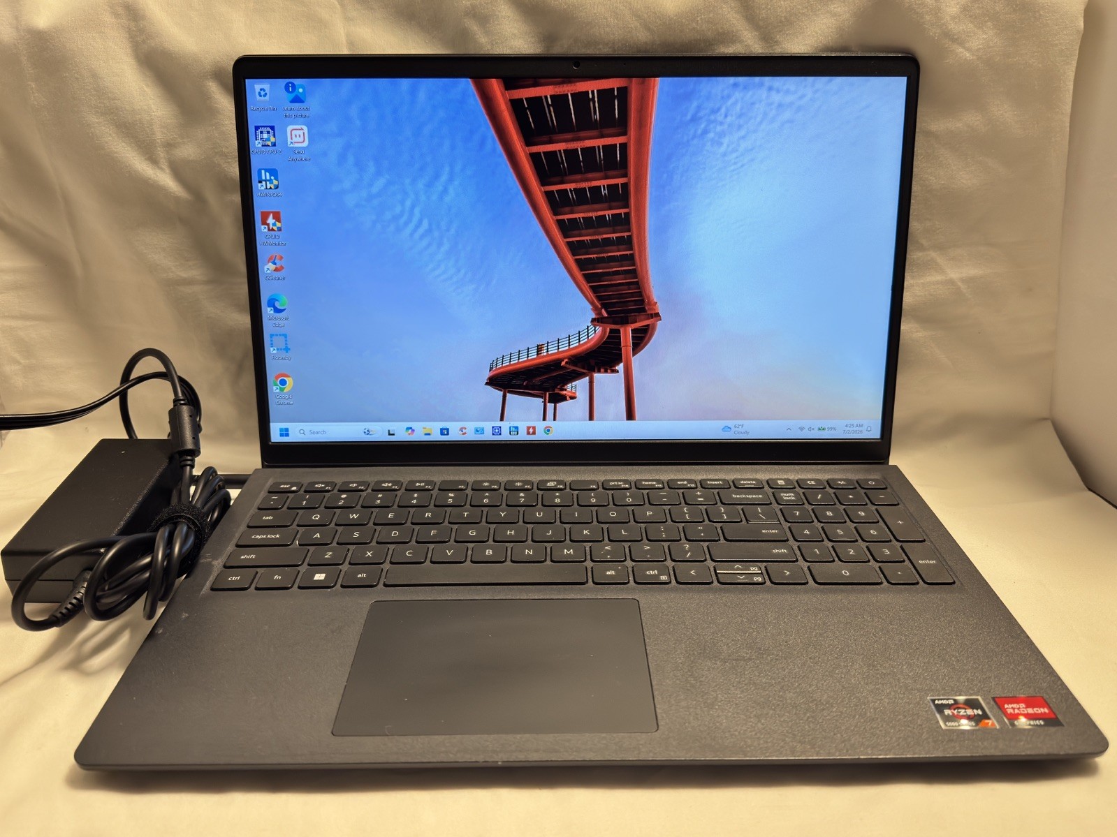 Dell Inspiron 15 3525 15.6″ Ryzen 7 5700U 16GB 512GB SSD Win 11 Home Black