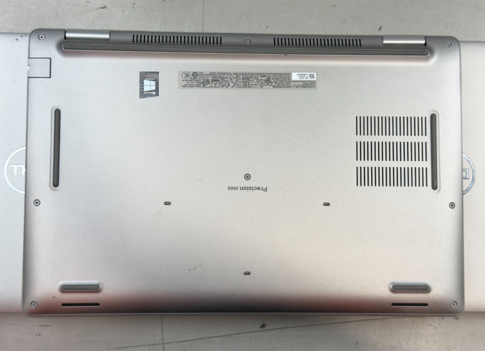 (Lot of 3) Dell Precision 3560 i5-1145G7 / 8GB RAM / T500 / NO SSD -RL6029