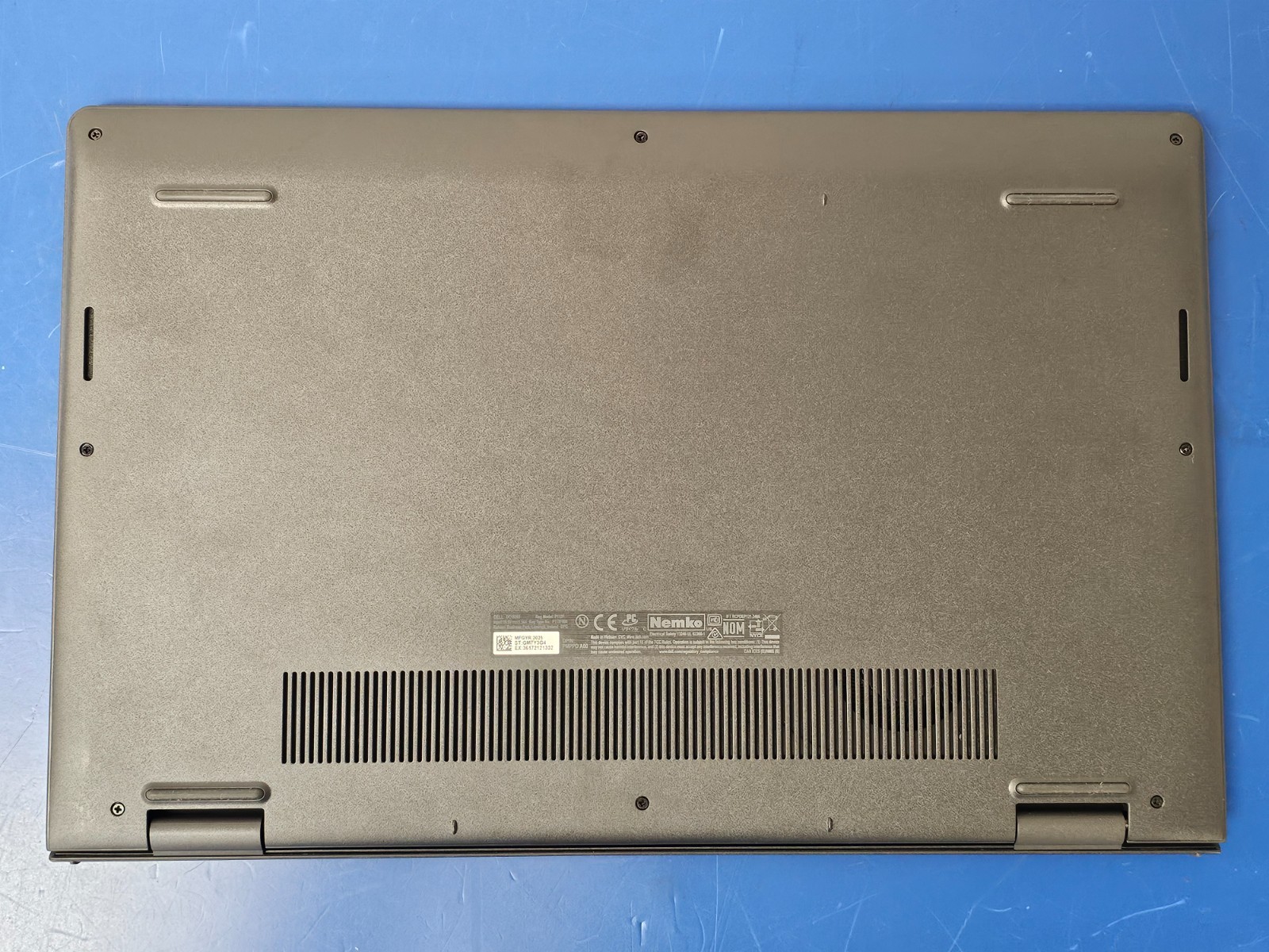 DELL 15 DC15255 G8MK9, AMD Ryzen 7 7730U, 2.00 GHz, 16 GB RAM 512 GB NVMe SSD