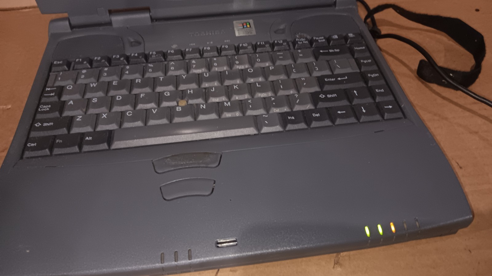 Vintage Toshiba Satellite 2545CDS Retro Laptop AMD K6-2 processor 333 MHz Parts