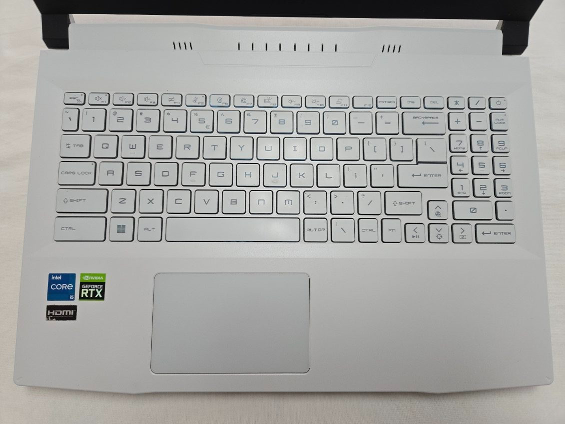 MSI Sword 15 A12UC Gaming i5-12450H 1.50GHz 8GB RAM 512GB SSD NVIDIA RTX 3050