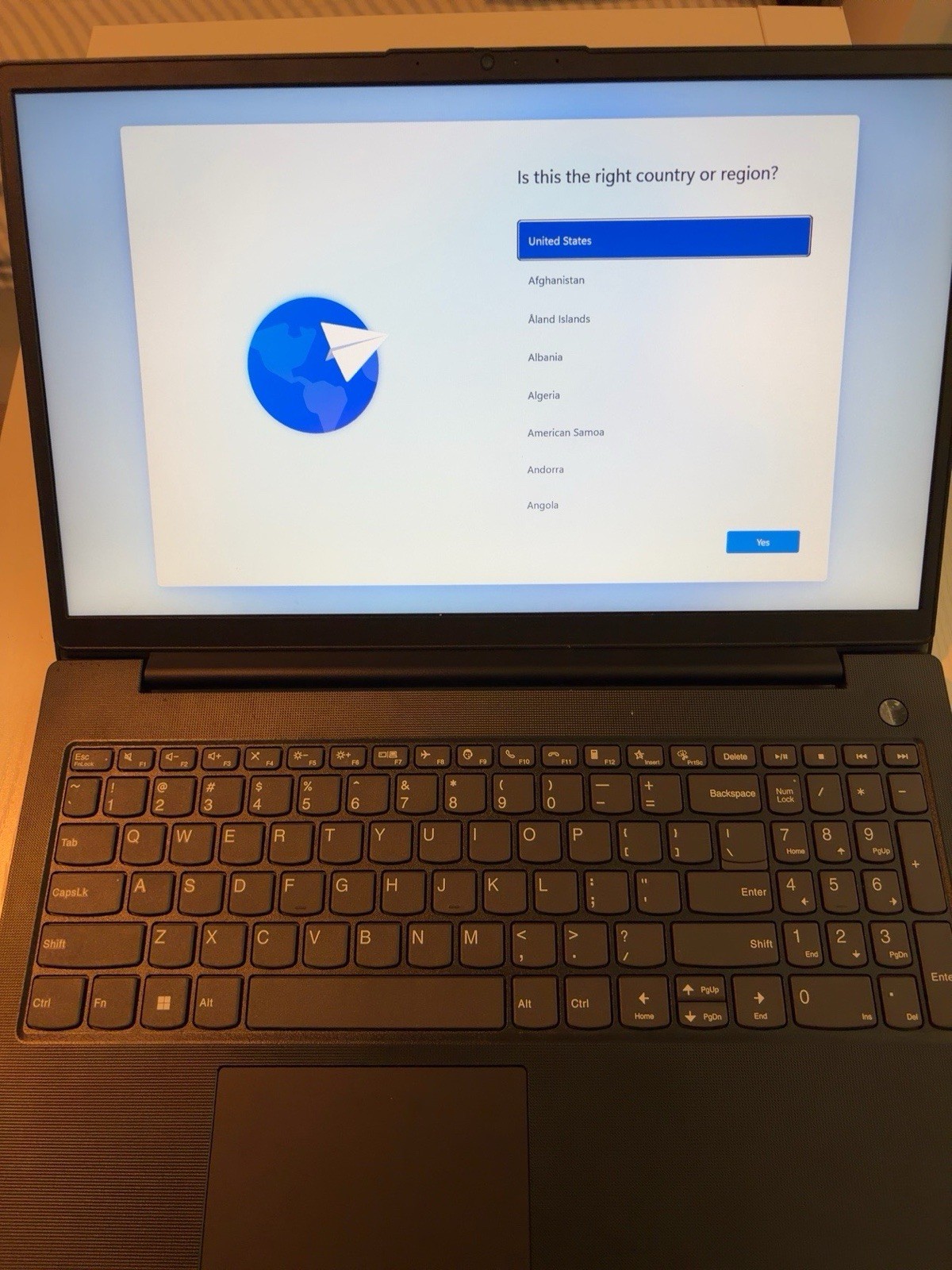 Lenovo V15 Laptop 15.6″ Intel Celeron N4500 32 GB RAM 1TB PCle SSD Black