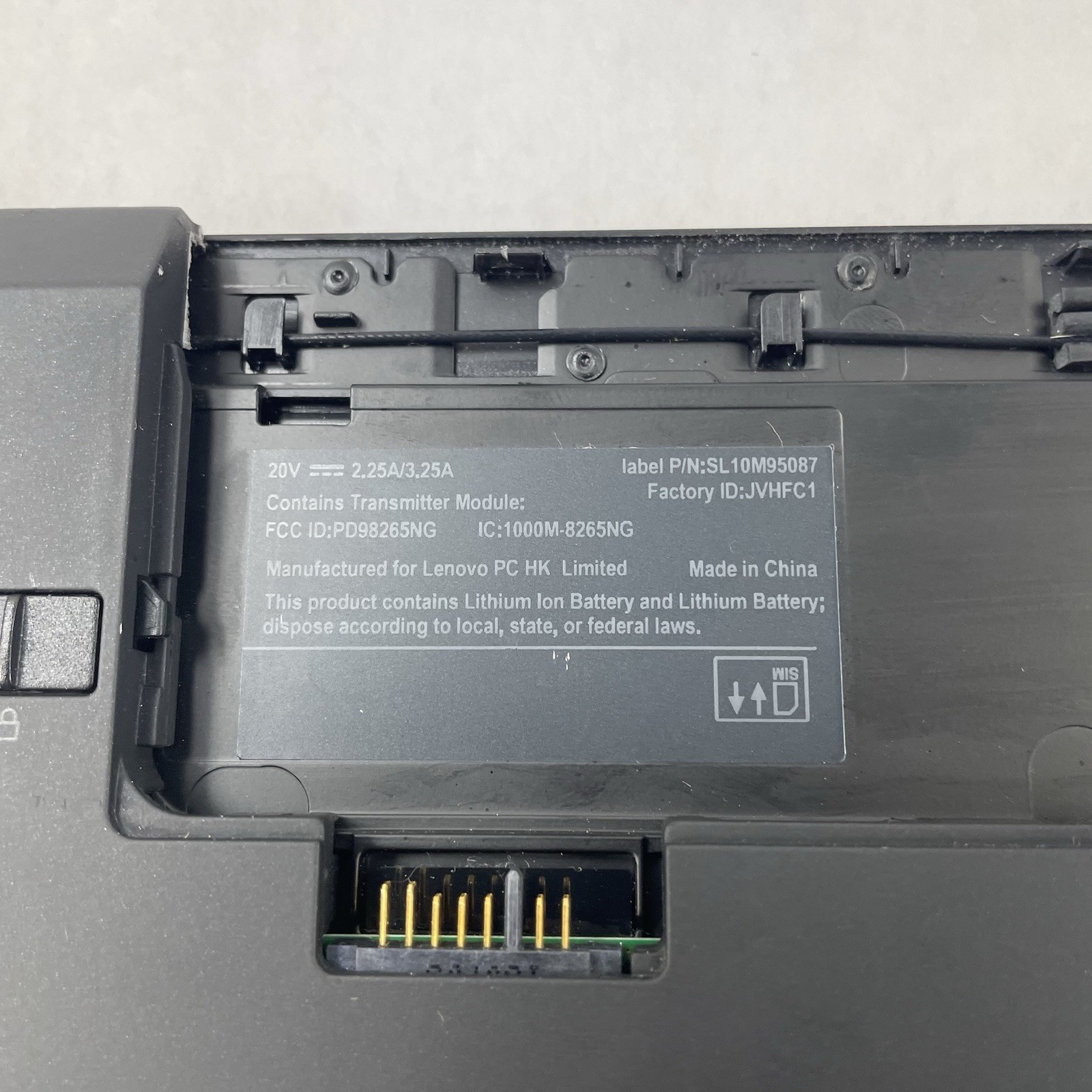 Lenovo ThinkPad T480 14″ i5-8350U 1.70 GHz 8 GB RAM No SSD/OS/AC/Batt – READ