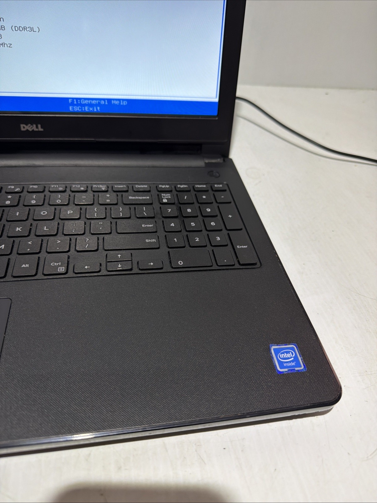 Dell Inspiron 15-3552 Laptop Celeron N3060 4gb Ram No Drives Boots Bios /Beeping