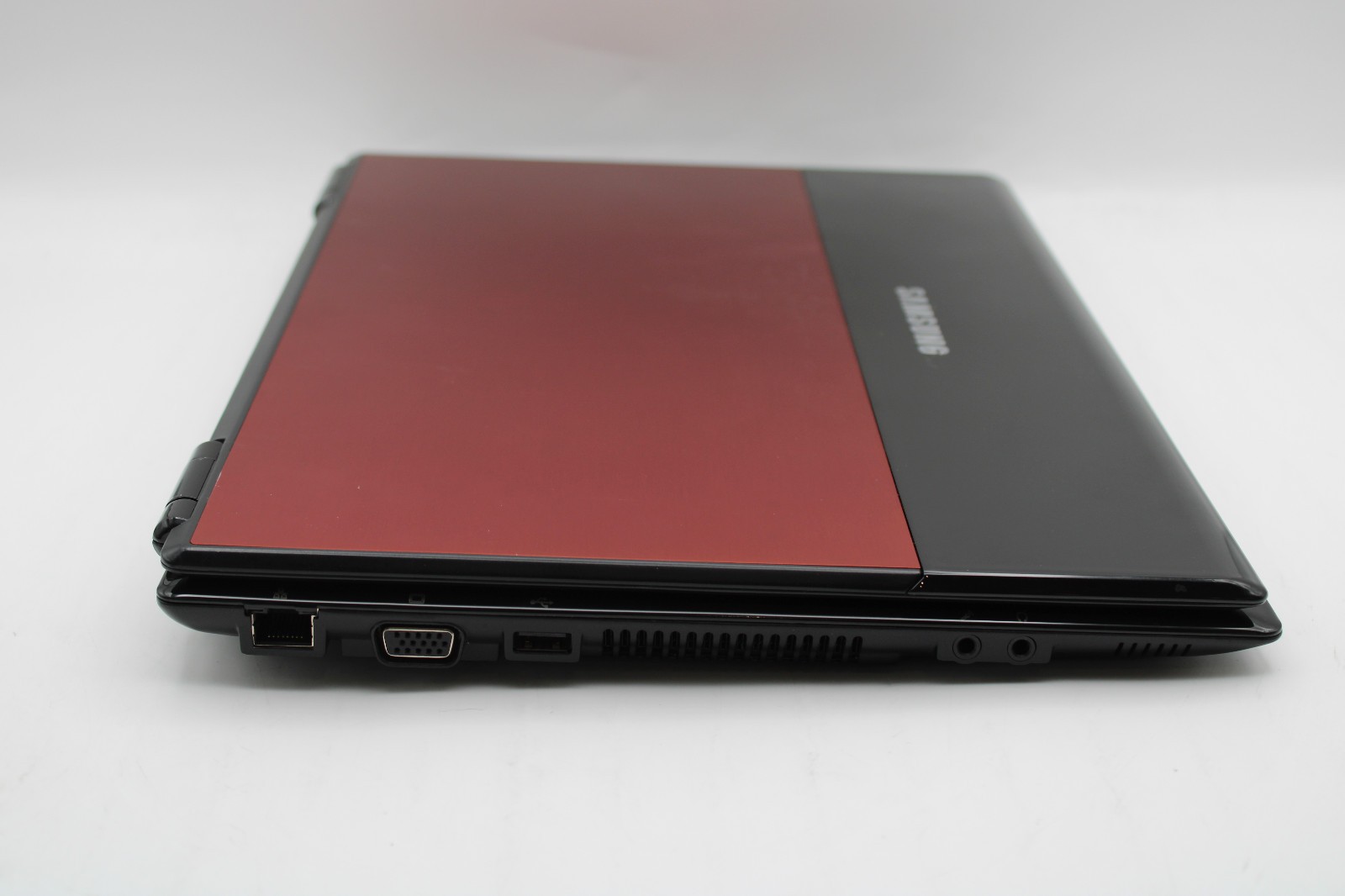 Samsung Sens X460 _ Core 2 Duo P8700 _ 4GB RAM _ NVIDIA _ No SSD / OS *PARTS