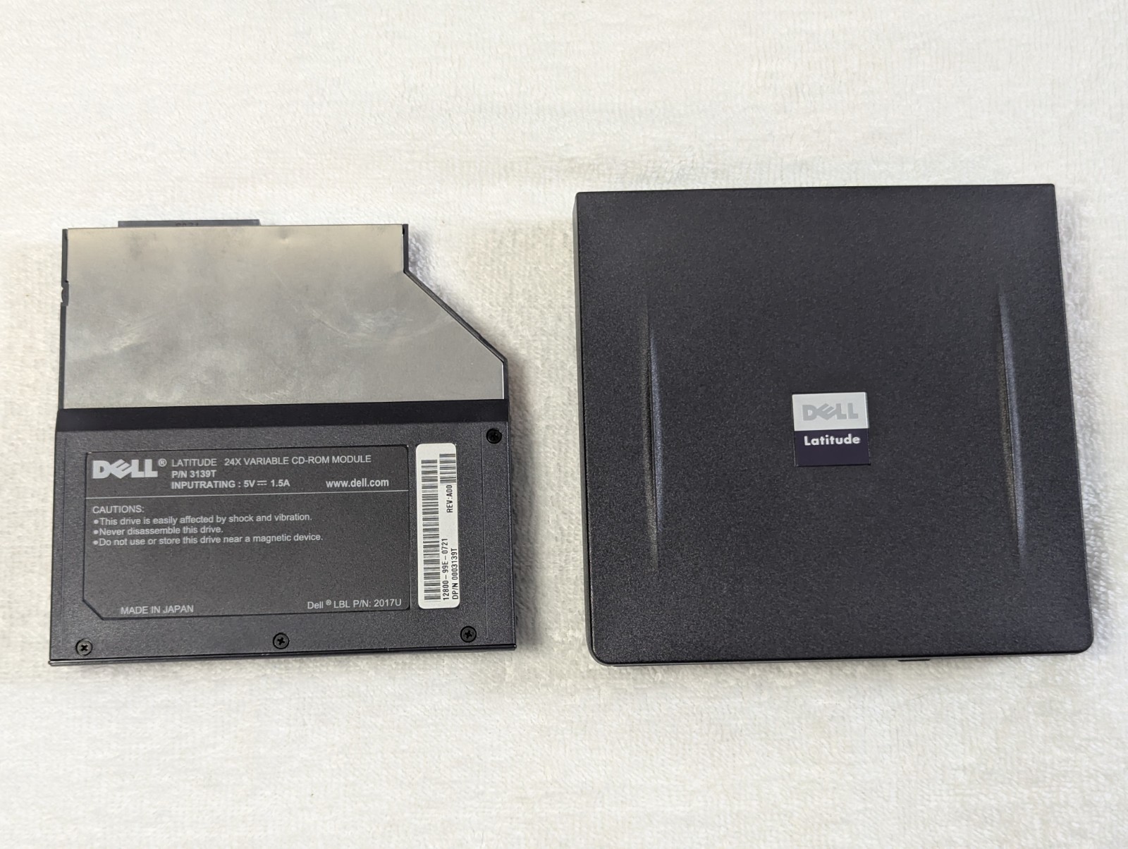 Vintage Dell Latitude CS Laptop Bundle PMP For Parts w/ Floppy CD-ROM Case