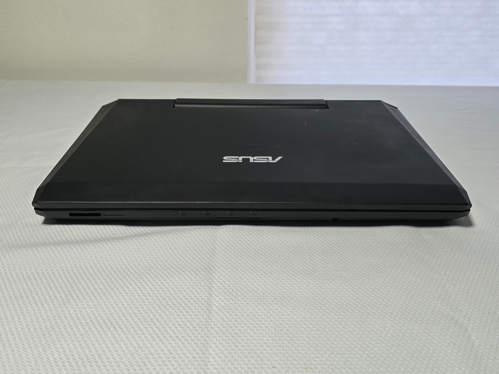 AS IS READ ASUS ROG G53J i7 740QM G53s 8GB RAM GTX 560M G53SX-DH71