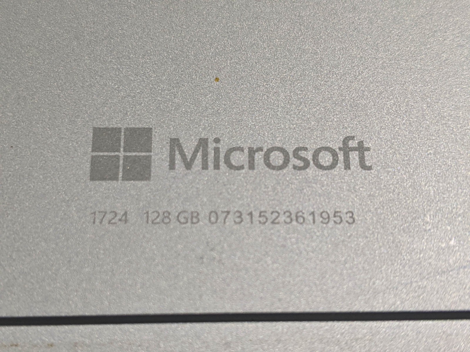 MS Surface Pro 4 12.3″ 2736×1824 TOUCH Intel M3-6Y30 900MHz 4GB 128GB SSD W11Pro