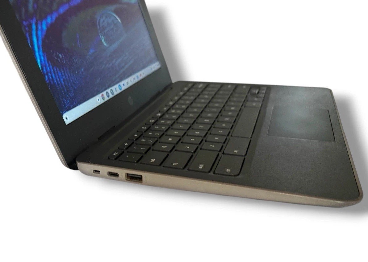 HP Chromebook 11 G7 EE 11.6” 4GB 16GB Celeron Chrome OS No Charger