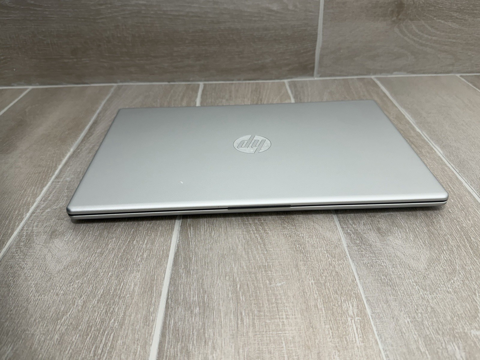 HP Laptop 15-FD0183WM 15.6″ Core i7-1355U 16GB RAM 1TB NVMe SSD Win-11