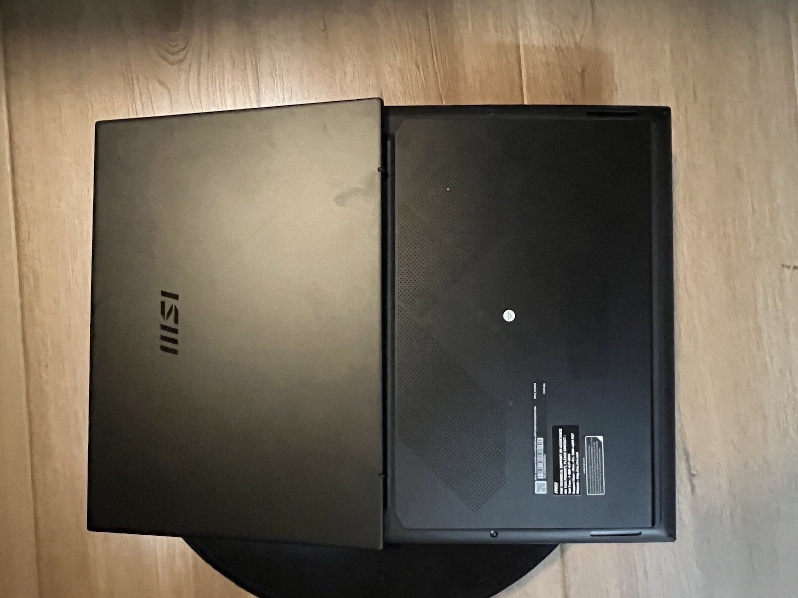MSI Summit E14 Evo A12M i7-1280P 16GB RAM 1TB SSD Win11 Pro Intel Evo