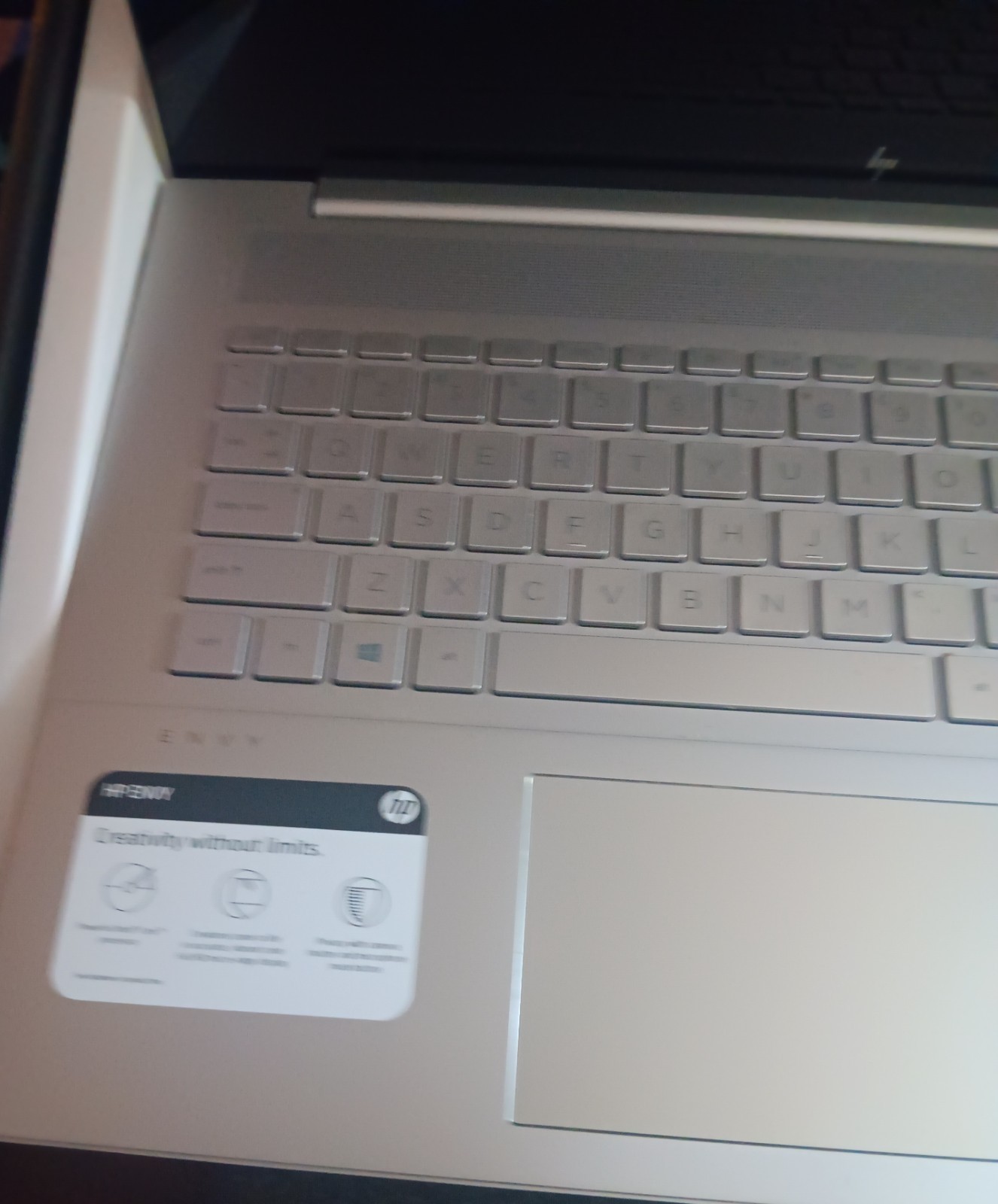 HP ENVY LIKENEW COMPUTER NTEL CORE I7-1165G7 | 1TB CMOS ISSUE