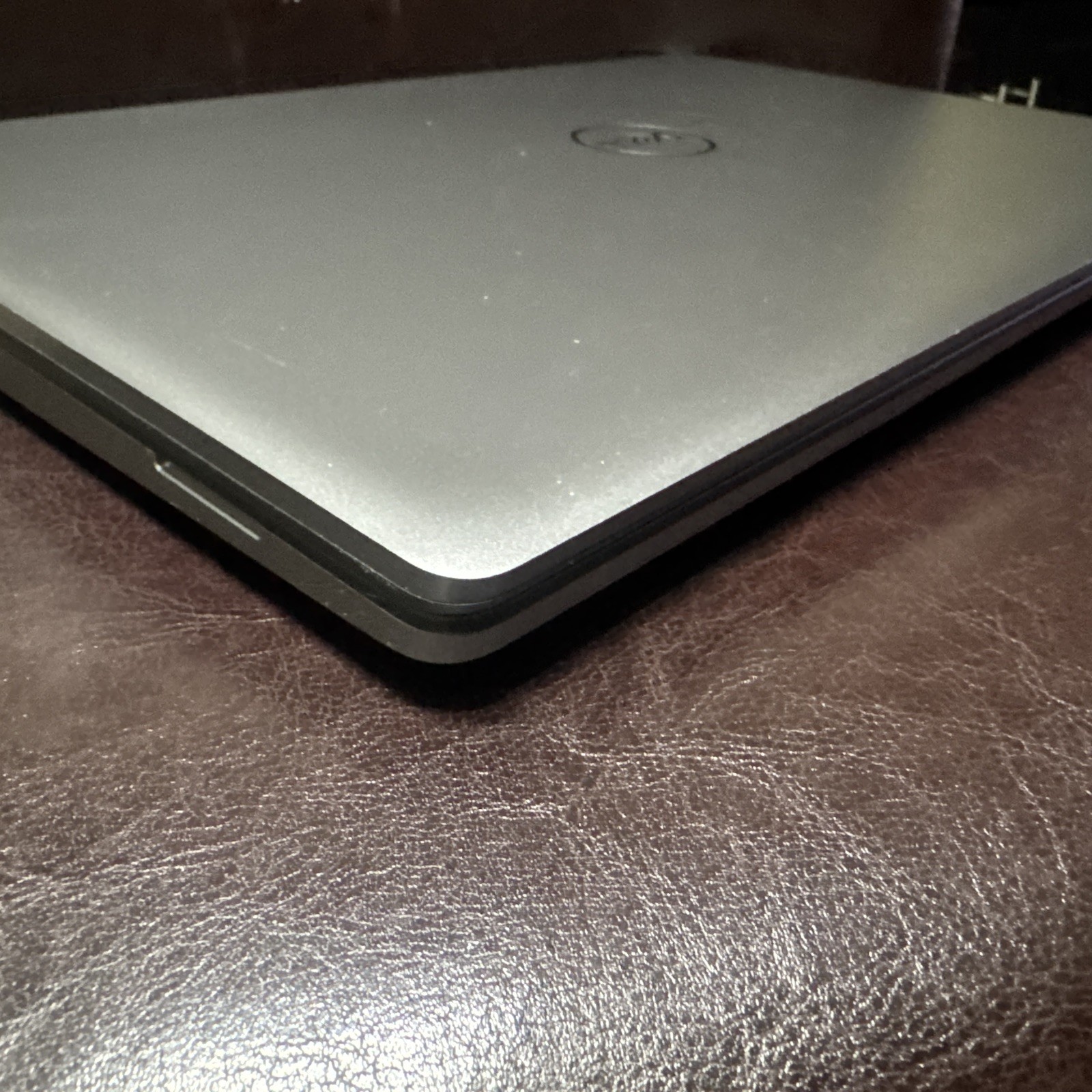 Dell Precision 7550 15.6” Xeon W-10885M 2TB SSD 64GB RTX 3000 4K Win 11