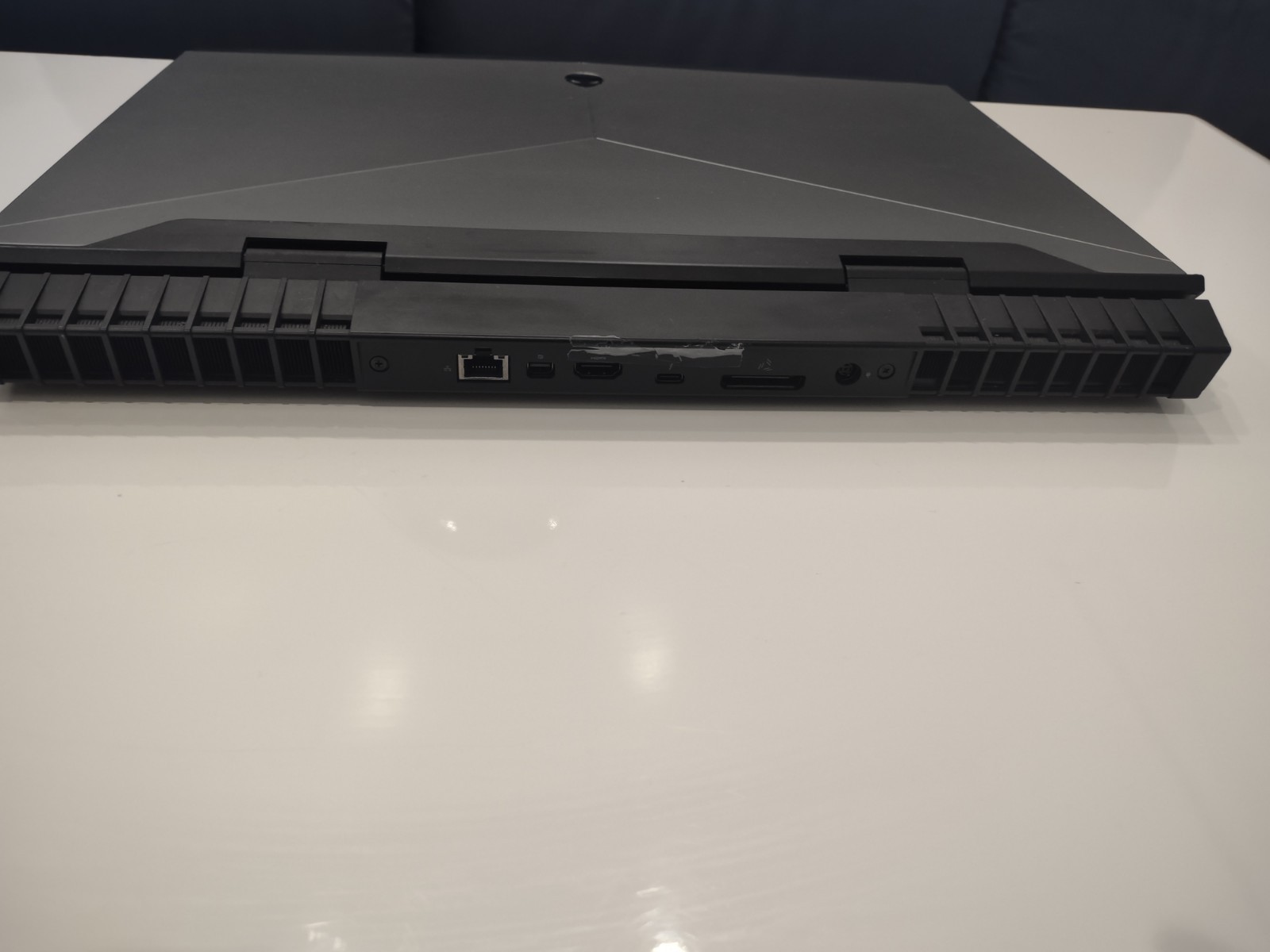 Dell Alienware 17 R4 Gaming 120Hz 2.90GHz i7-7820HK 16GB 1TB HDD GeForce GTX1080