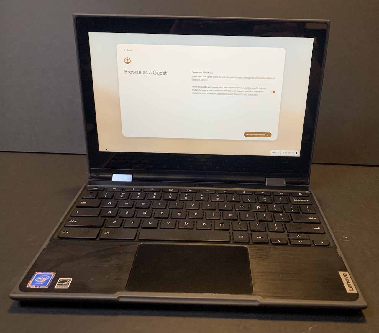 Lenovo 300e Chromebook Gen 2 11.6″ 4GB RAM 32GB Chrome OS Touch W Charger