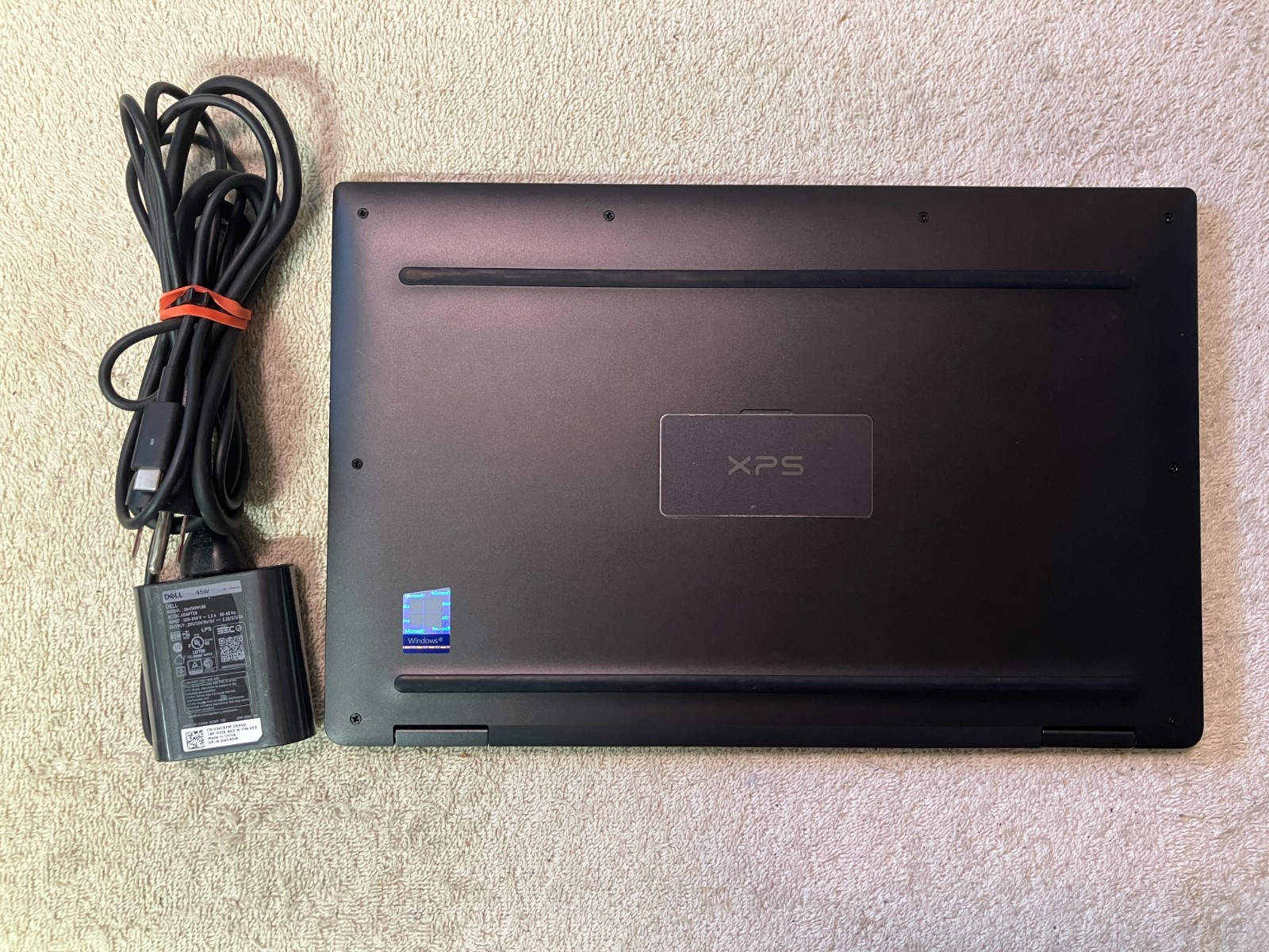 Dell XPS 13 9365 2 in 1 Touch i5-7Y57, 8 GB-256 GB NVMe Windows 11 Pro # 384N5Q2