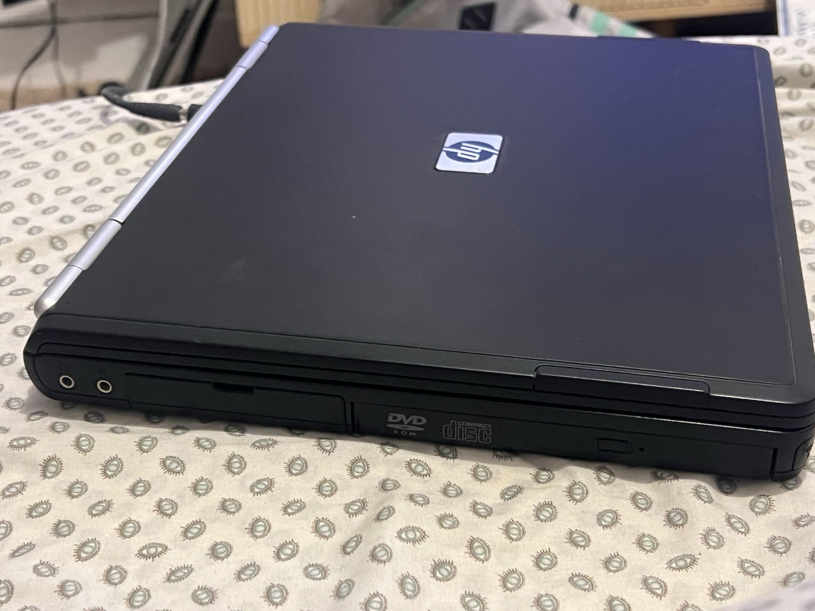 HP Compaq NC6000 Laptop Windows XP Intel PENTIUM M 1.50 Ram 40 Gig Storage
