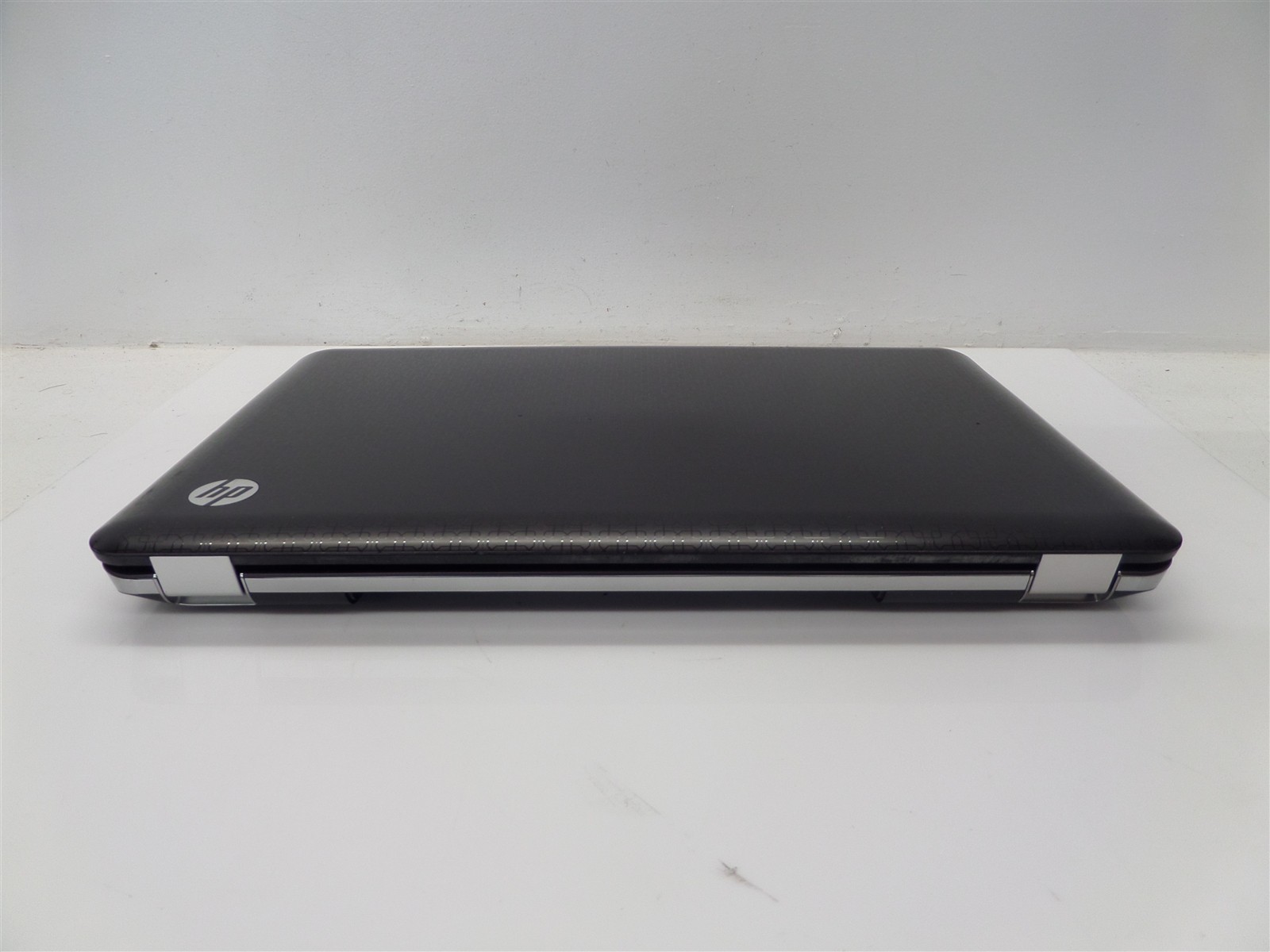 HP Pavilion dv7 Laptop 17.3″ w/ i5-M460 2.53GHz CPU 4GB RAM 500GB HDD Win10