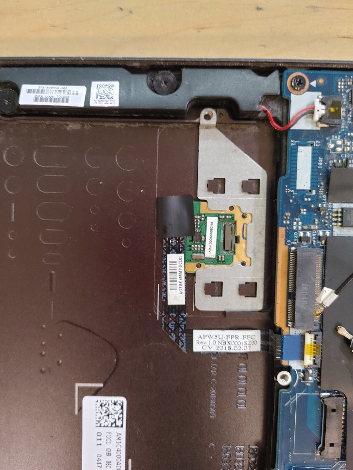 HP ZBook Studio G3 Core i7-6820HQ@ 2.70GHz, 4GB RAM,NO SSD FOR PARTS ONLY.