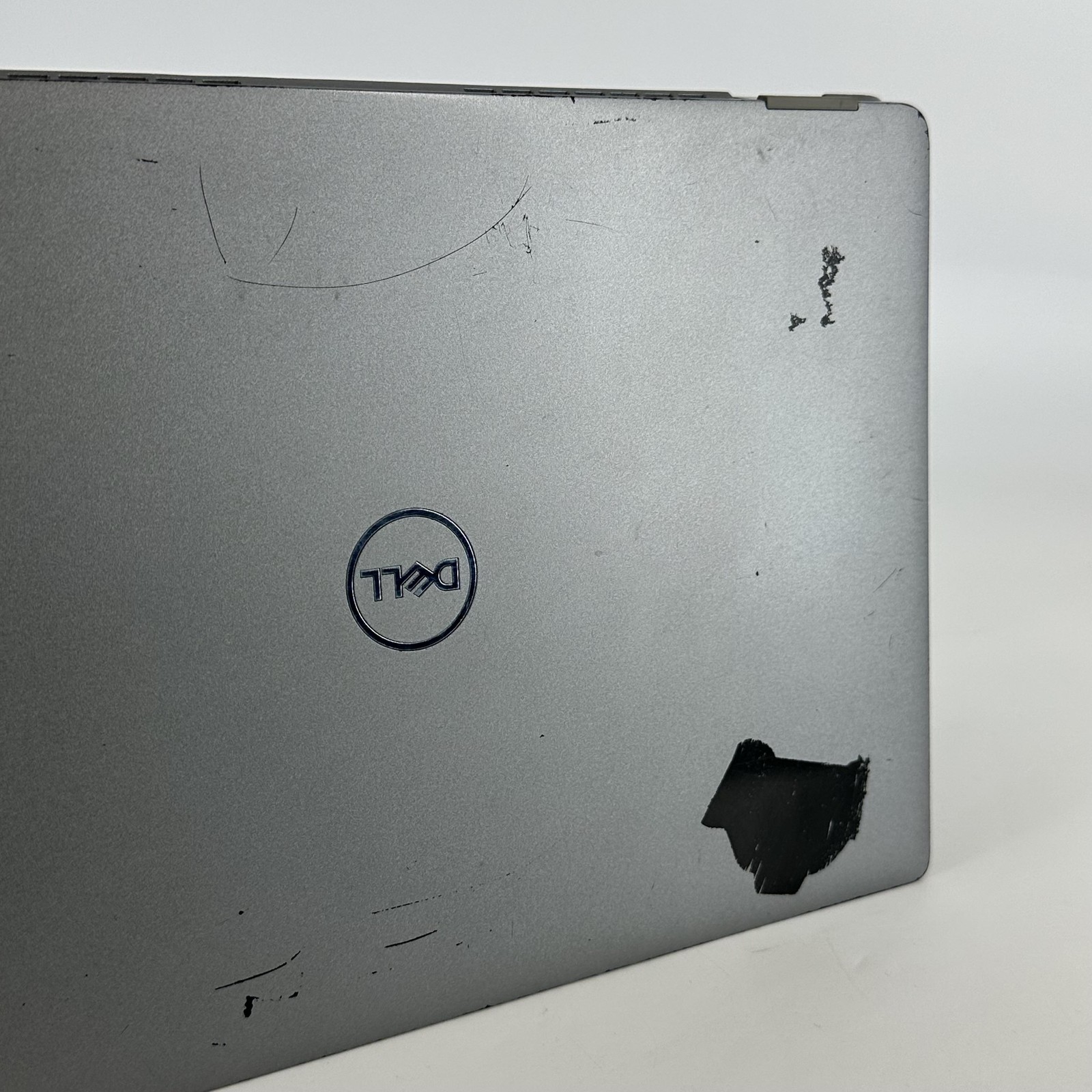 Dell Latitude 5320 13.3 Gray FHD i7-1185G7 3.00GHz 16GB RAM 256GB SSD Fair