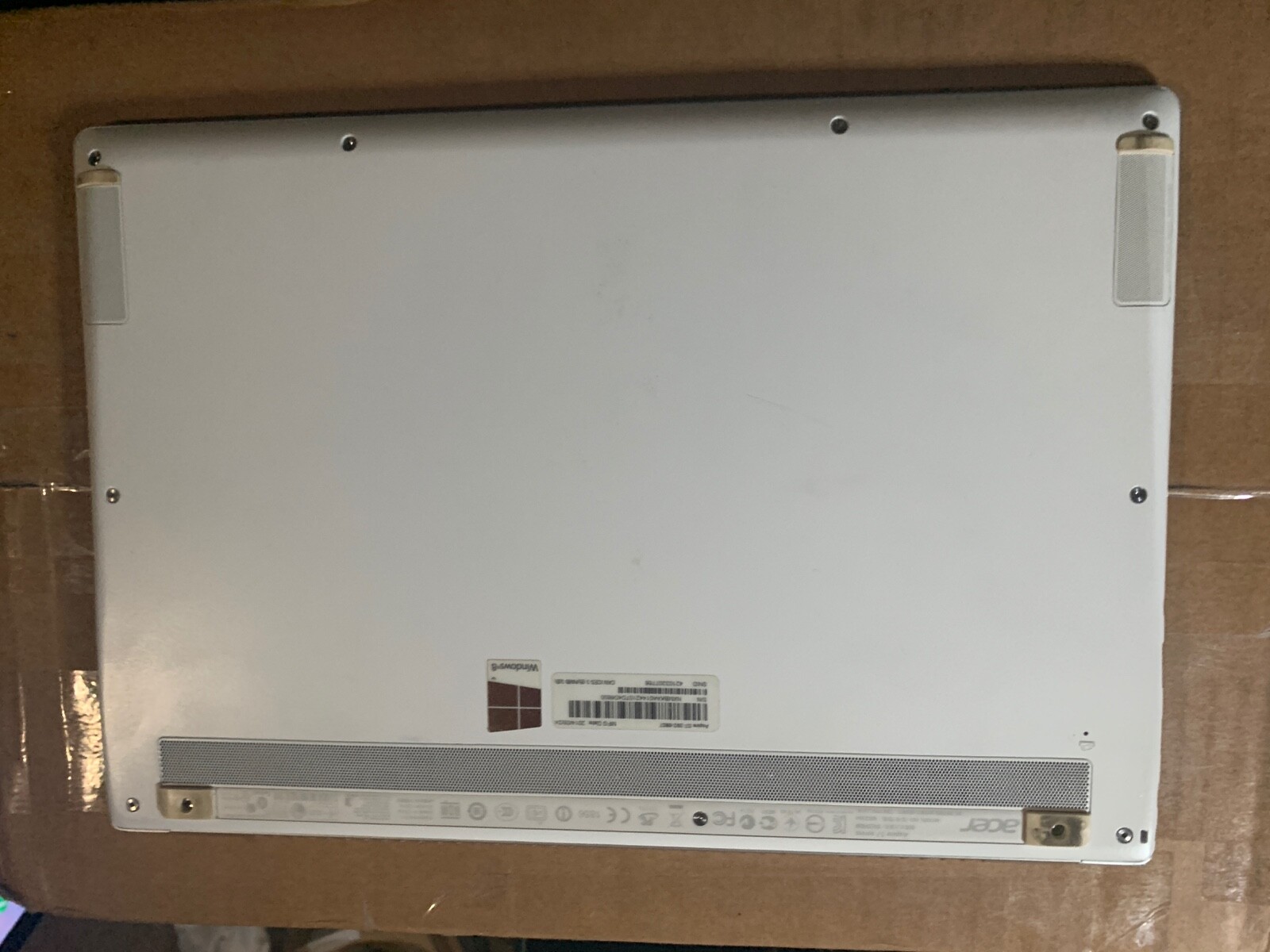 Acer Aspire S7-392-5401 13.3in. (256GB, Intel Core i5 4th Gen., 1.33GHz, 8GB)…