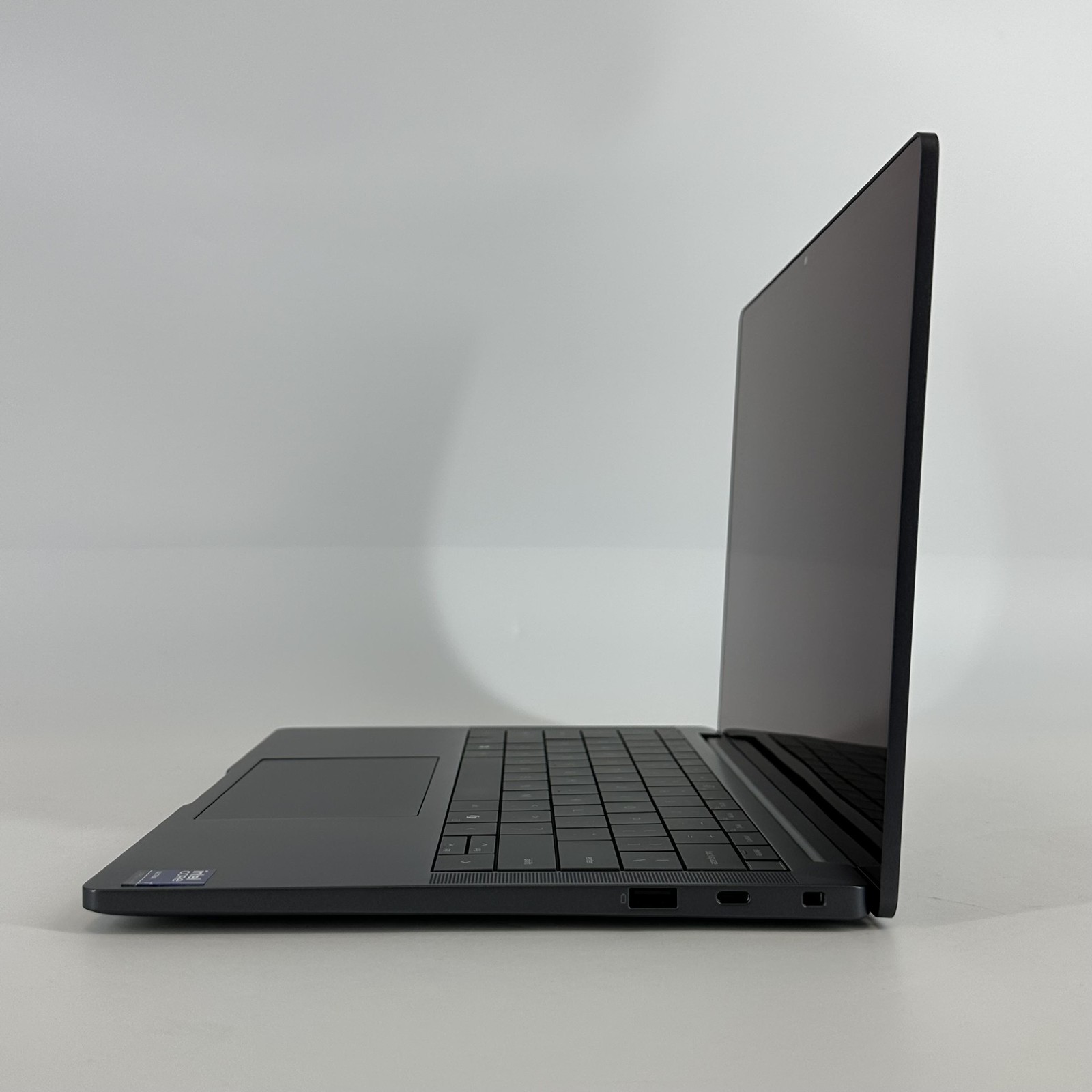 Dell Pro 14 Premium PA14250 Black QHD+ TOUCH 2.2 GHz Ultra 7 268V 32GB 512GB SSD