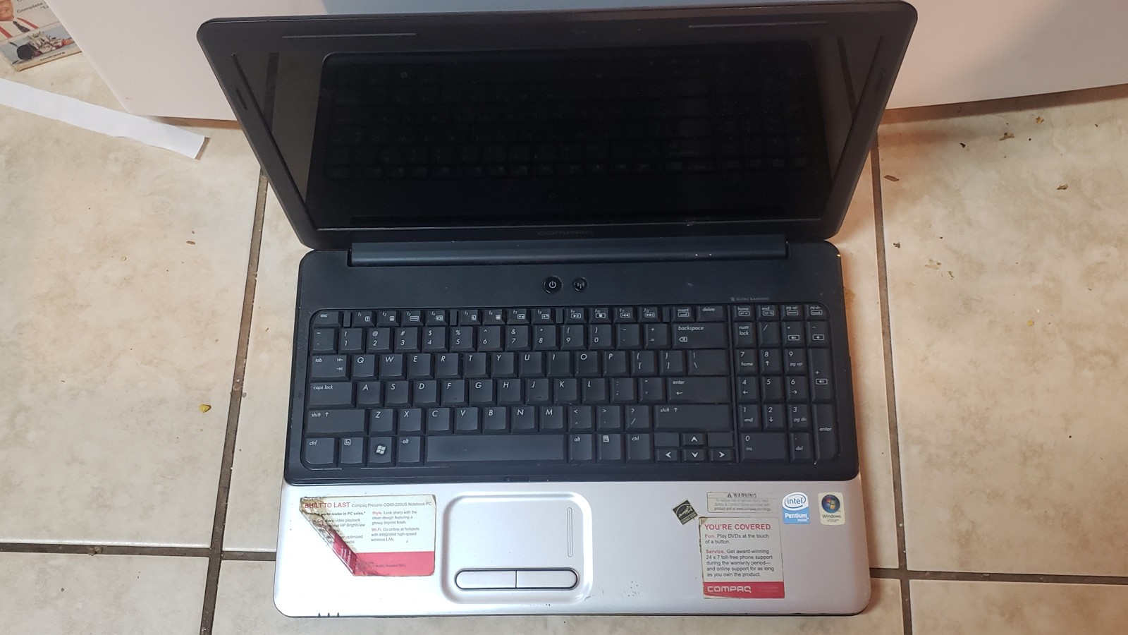 Compaq Presario CQ60 Laptop 1gb 128gb SSD PARTS REPAIR ONLY BROKEN SCREEN *LOOK*