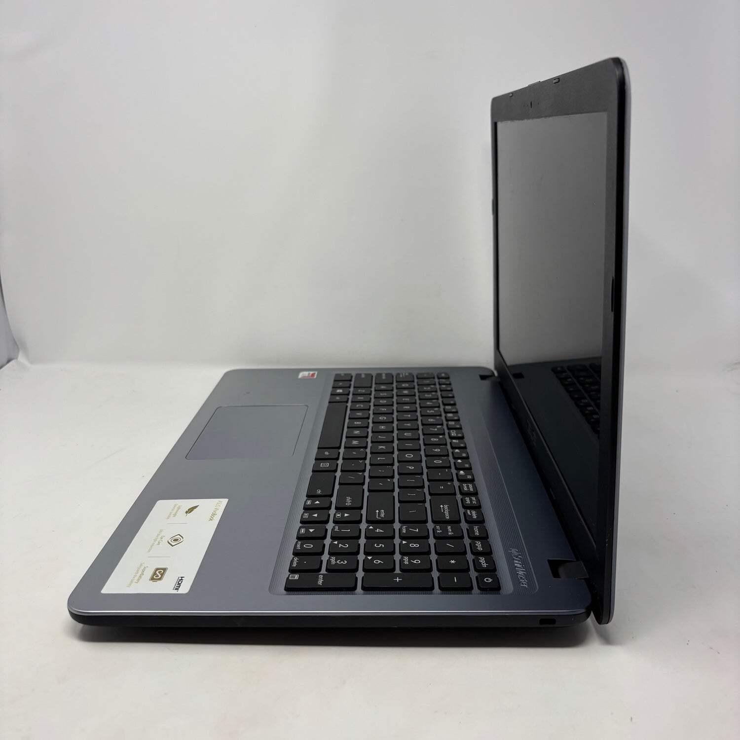 Broken Asus Vivobook 15 X540BA 15.6″ A9-9400 3.0GHz 8GB RAM 1TB HDD Bad Bat