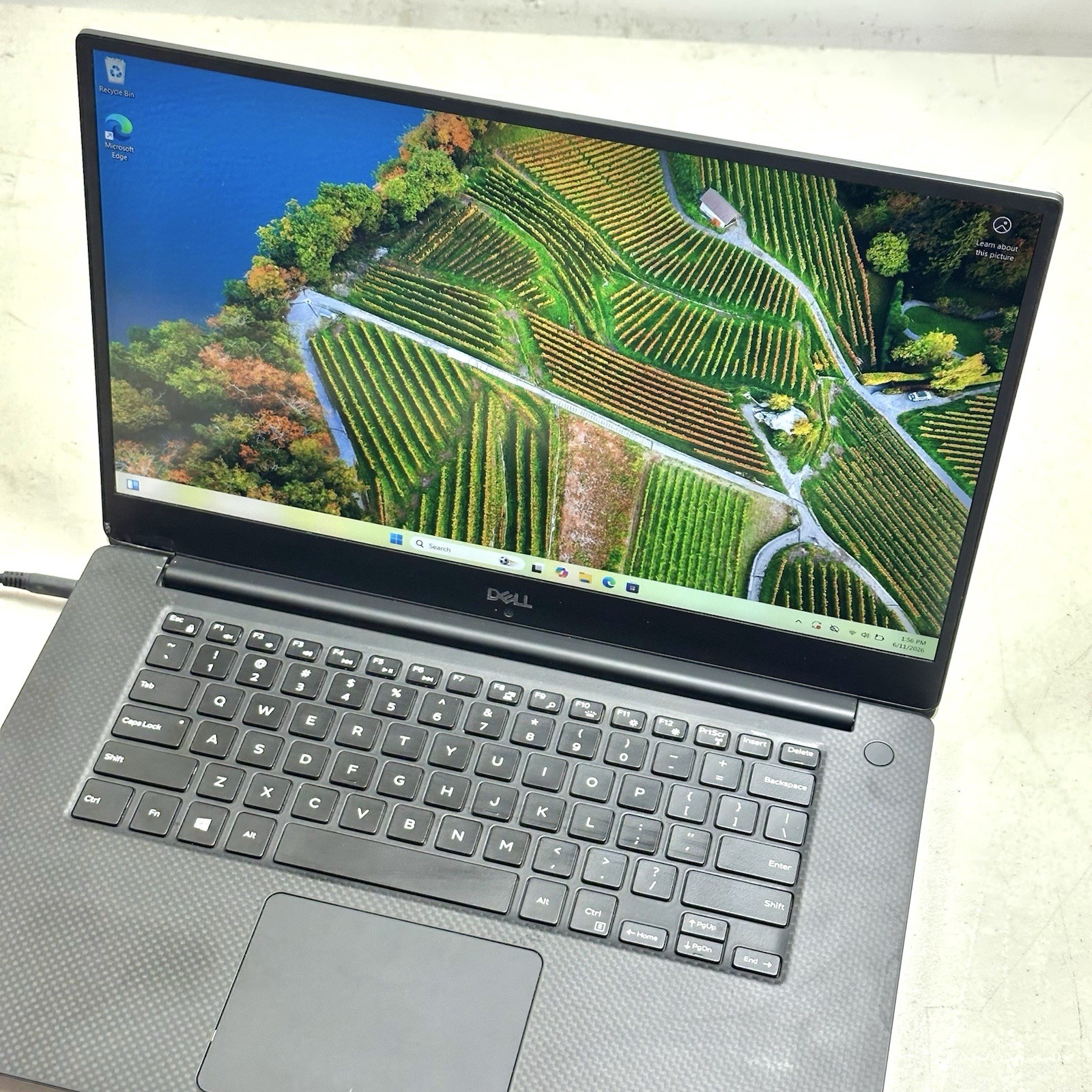 Dell XPS 15 9570 Core i7-8750H 2.20GHz 16GB 256GB SSD GTX 1050 Ti Win 11 Pro