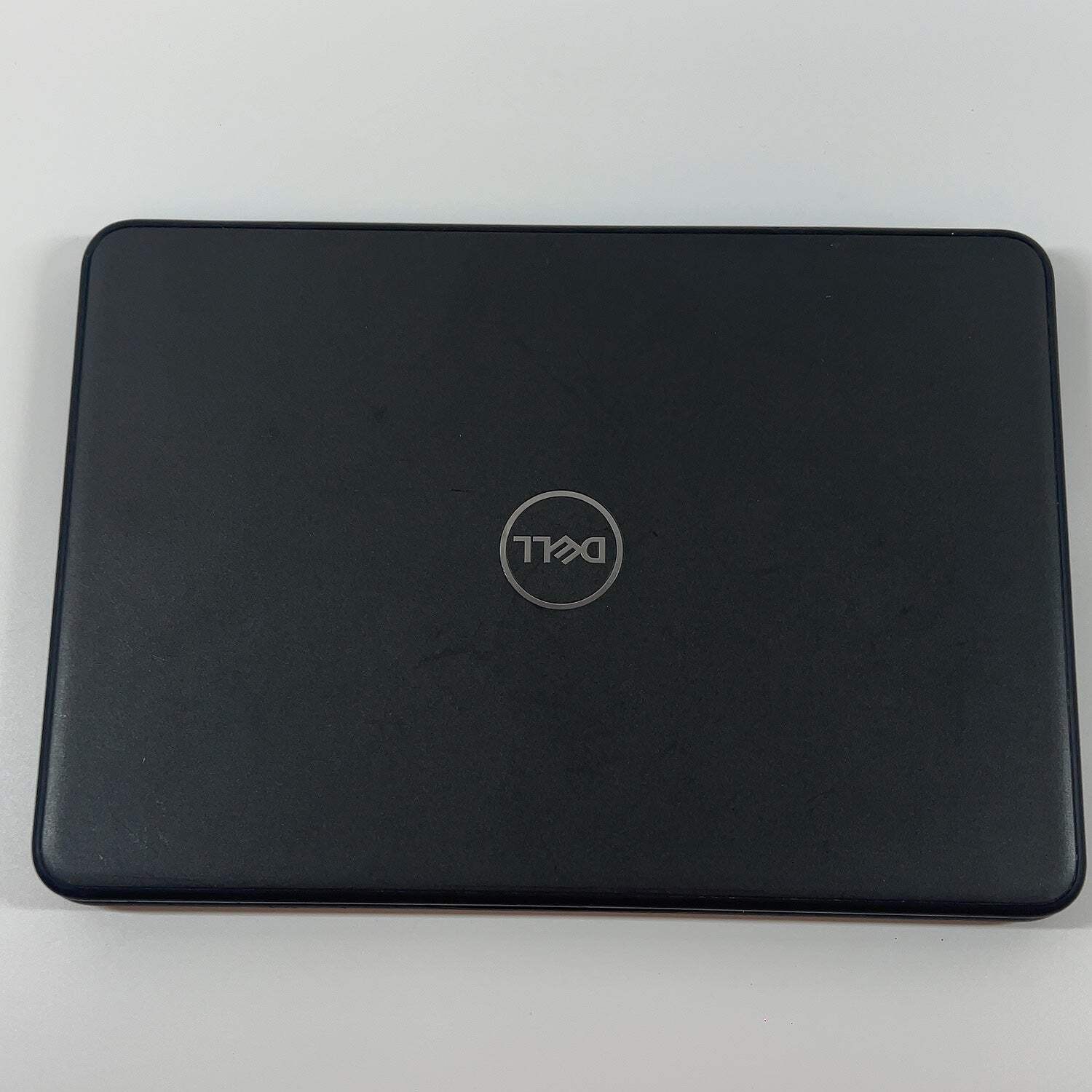 Broken Dell Latitude 3310 13.3″ i3-8145u 2.1GHz 8GB RAM 120GB SSD READ