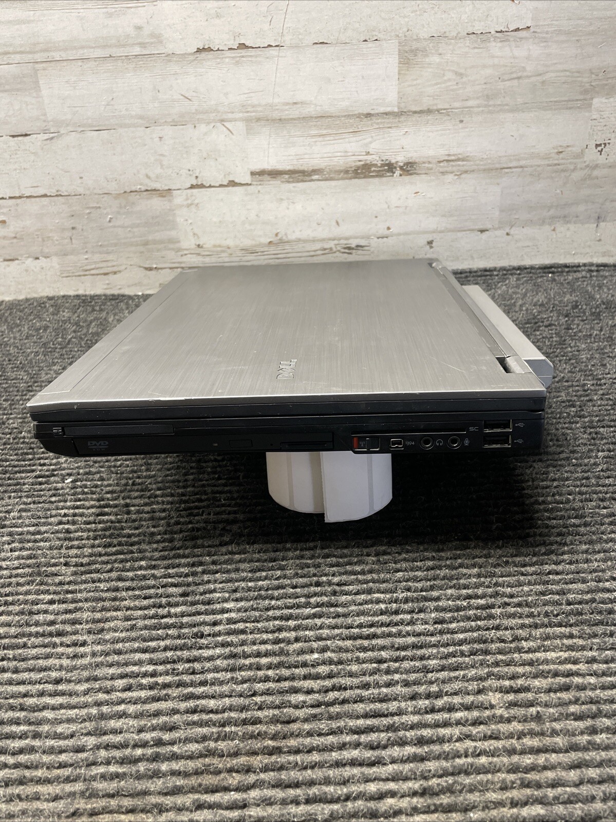 *PARTS Dell Latitude E6510 Intel Core i5-m520 2.40GHz 4GB RAM NO HDD/OS
