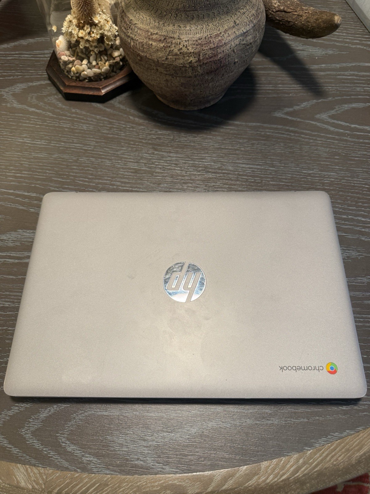 HP 14a-na0023cl 14 inch (64GB, Intel, 2.60GHz, 4GB) Laptop – Silver – 1G128UA
