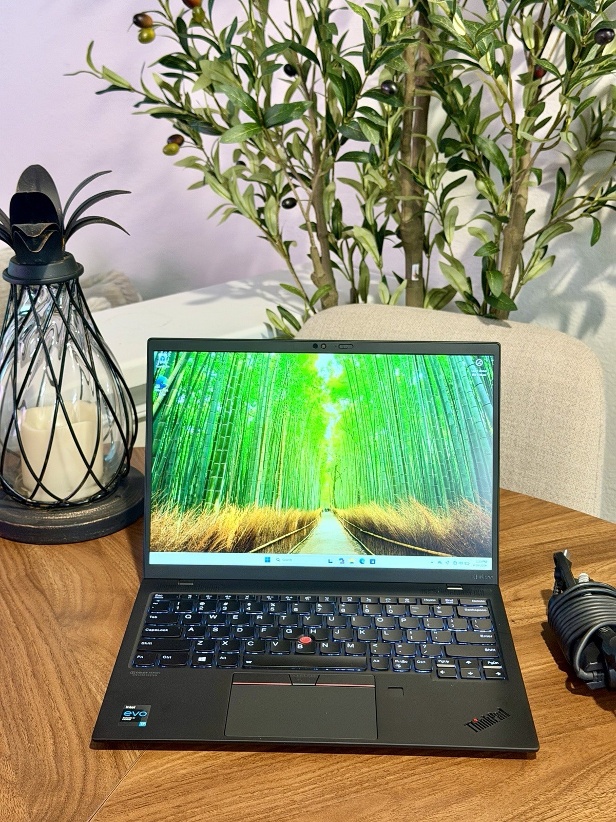 Lenovo ThinkPad X1 Nano Gen 1 13″ i7-1160G7 1.2GHz 16GB RAM 512GB SSD
