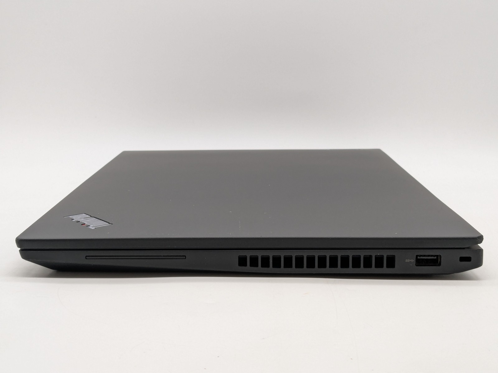Lenovo ThinkPad T16 Gen 1 16″ FHD+ I7-1260P 512GB 16GB W11P Backlit FP Reader