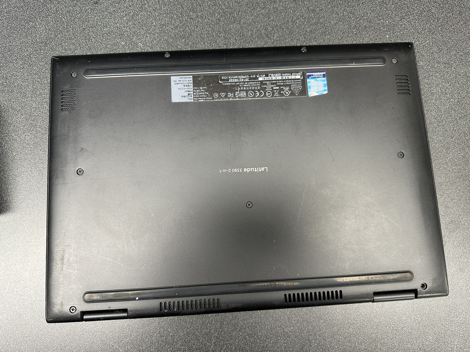 Dell Latitude 3390 2-in-1 i5-8250U 1.60GHz 8GB RAM 128GB SSD Win10Pro