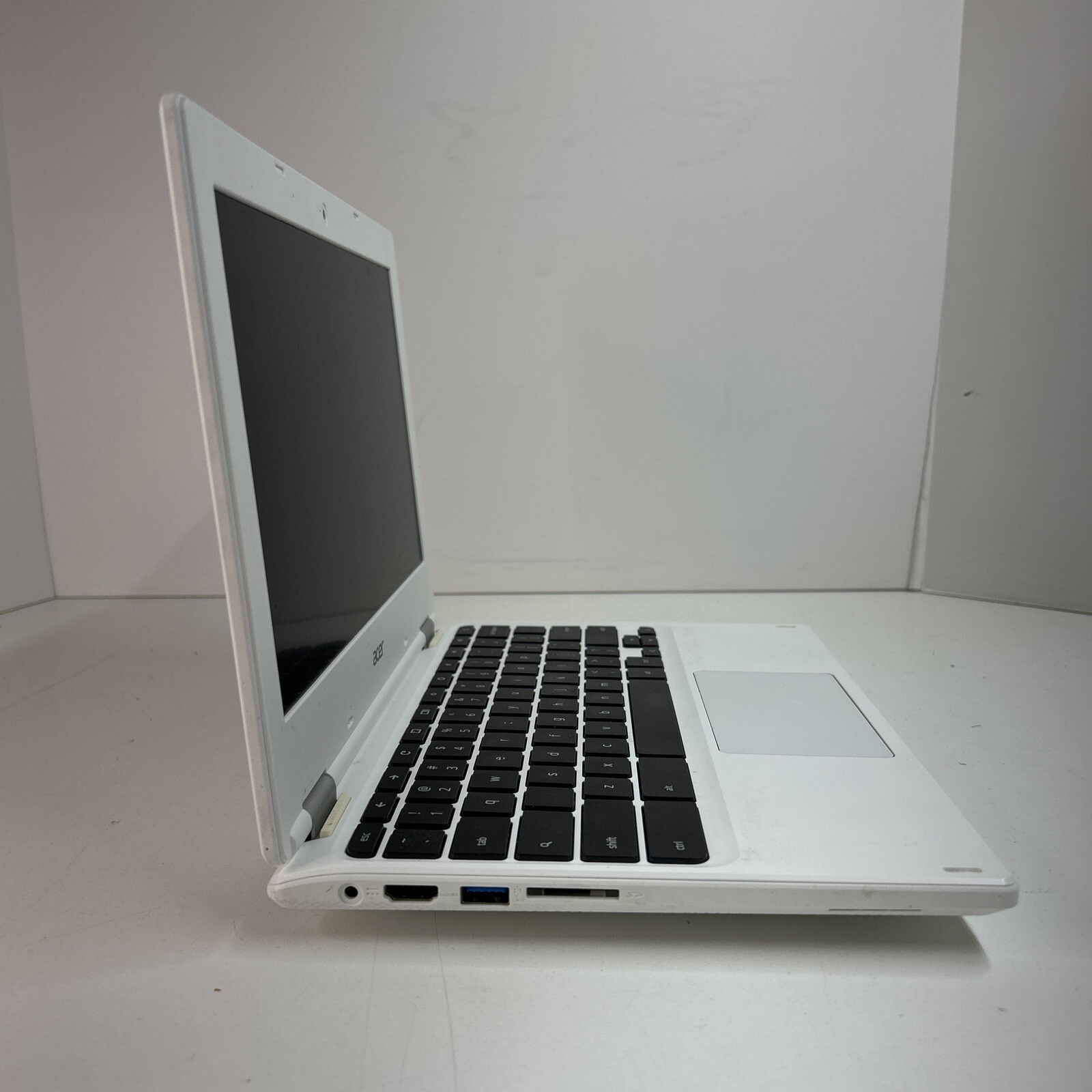 Acer Chromebook 11 CB3-131 Intel Celeron N2840 2GB RAM 16GB eMMC ChromeOS
