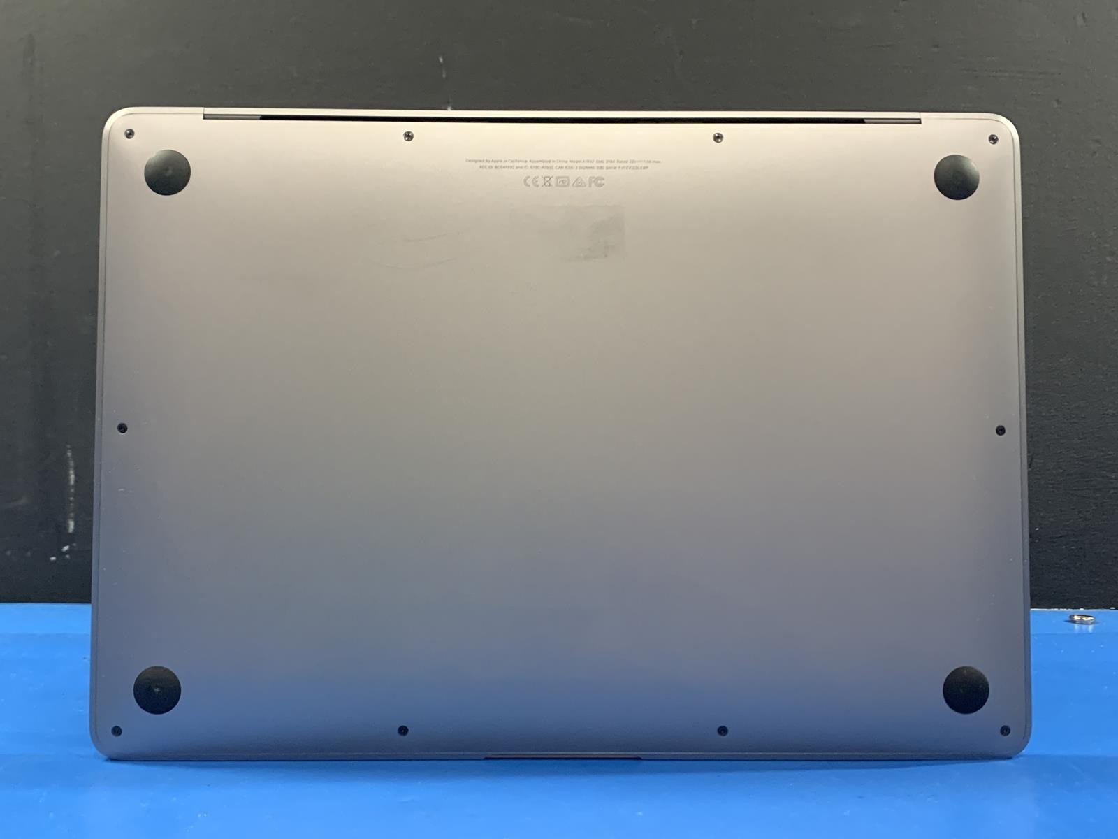 Apple MacBook Air A1932 Core i5 8210Y 1.60GHz 8GB DDR3 512GB SSD macOS Sonoma