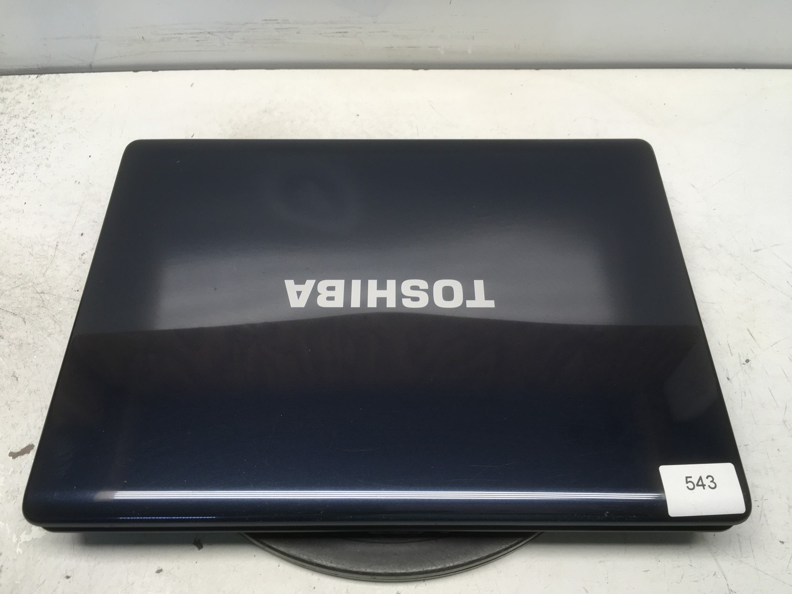 Toshiba Satellite L305-S5955 Intel Celeron 900 2.2GHz 2 GB NO HDD No Batt