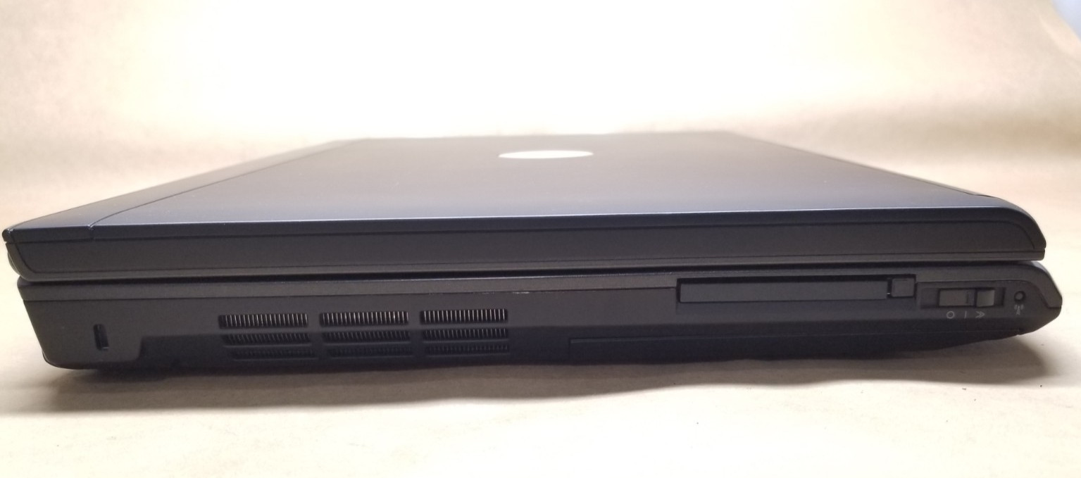 Dell Vostro 1700 17.1 in LAPTOP CORE 2 DUO, 4GB RAM, 500GB HDD, NO OS
